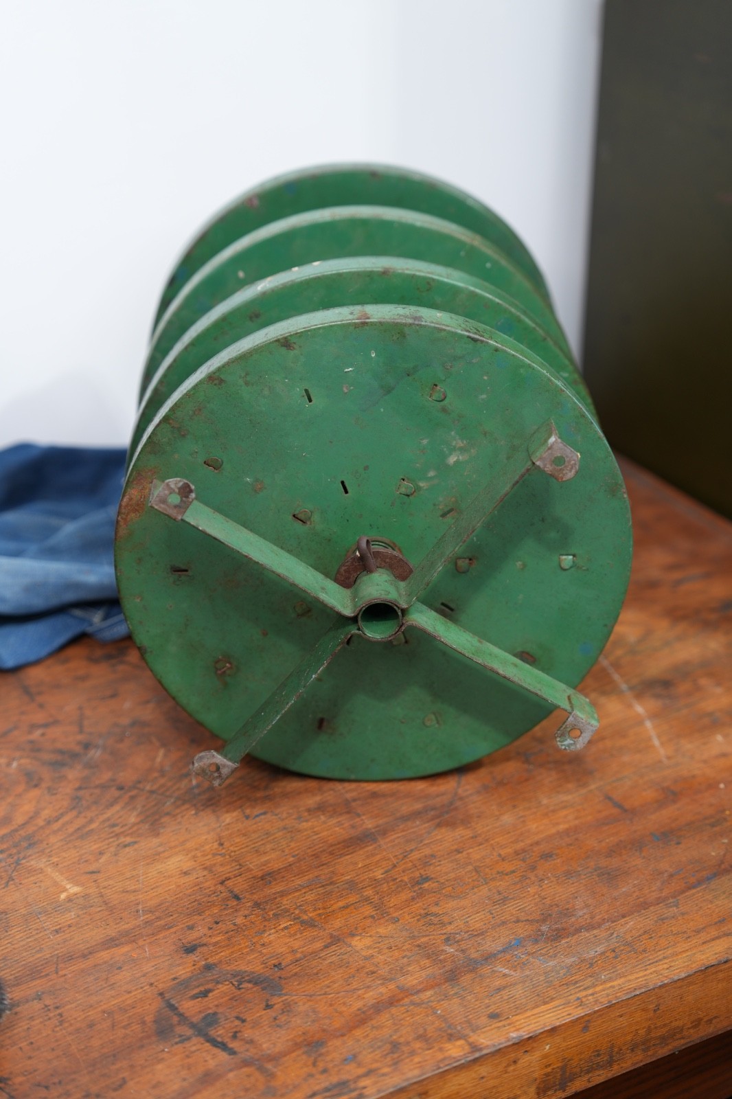 Antique Rotating Store Counter Display Rack Jewelry Stand Vintage Green