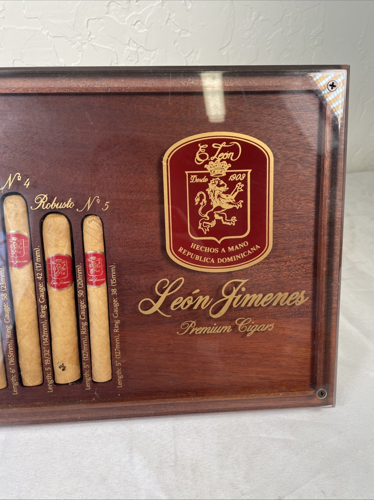 Vintage LEON JIMENES Cigar Wood & Acrylic Sales Store Display Dominican Repub.