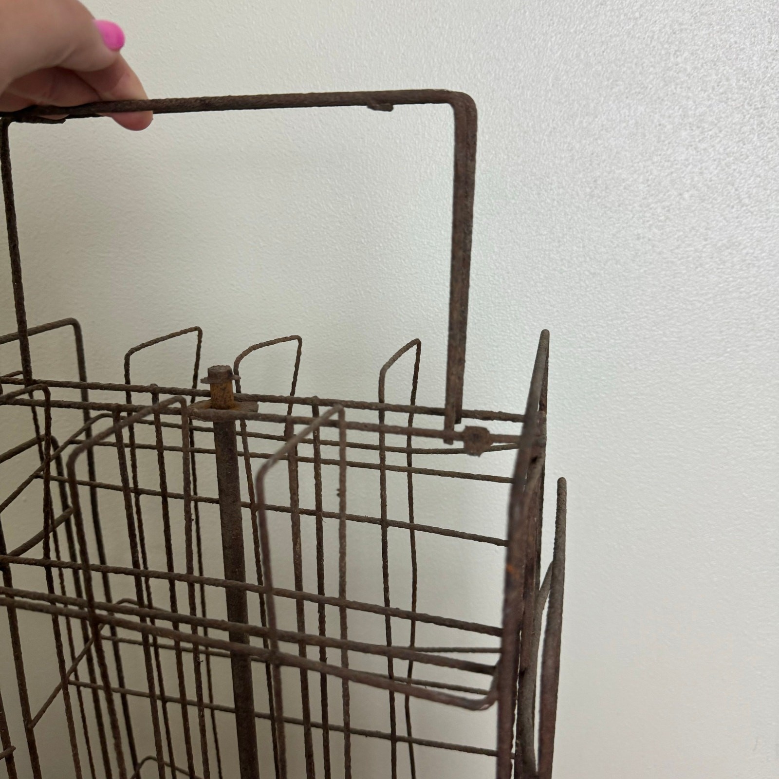 Vintage Shabby Chic Metal Wire rotating merchandise Floor display Vendor Booth