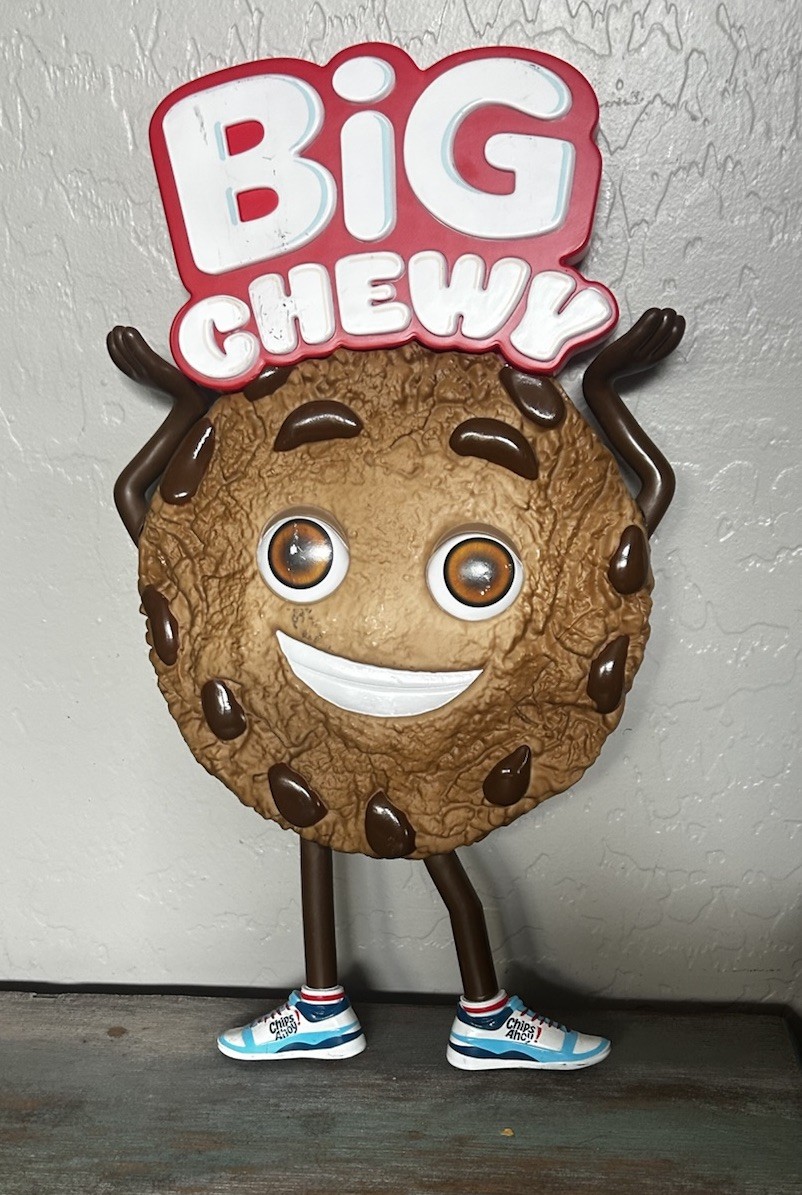 17″ Big Chewy Chips Ahoy Cookie Character Display Sign Advertisement