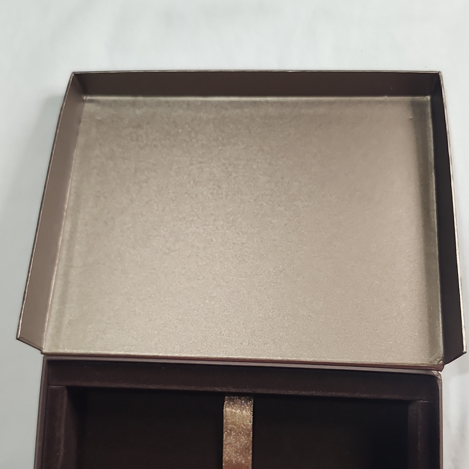 Resin Display Case Quarter Is Stuck Other Coins Are Loose Coins And Card Not Inc
