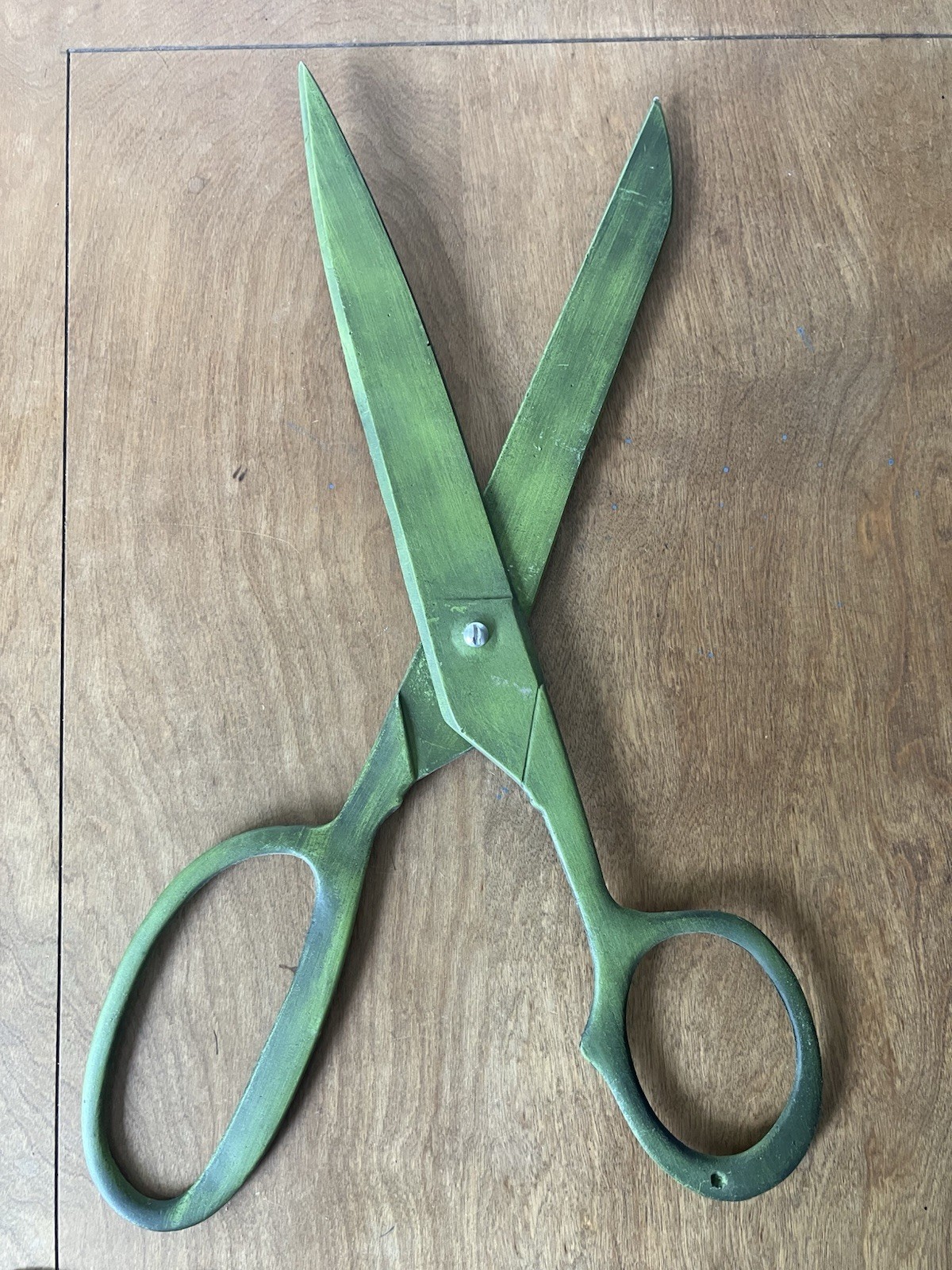 Vintage Huge Scissors Store Display Or Decor Green Cast Metal 21 7/8” Long Large