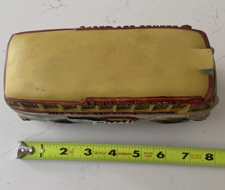 FOSSIL Watch Around The World American Classic Yellow Bus Vehicle Watch Display