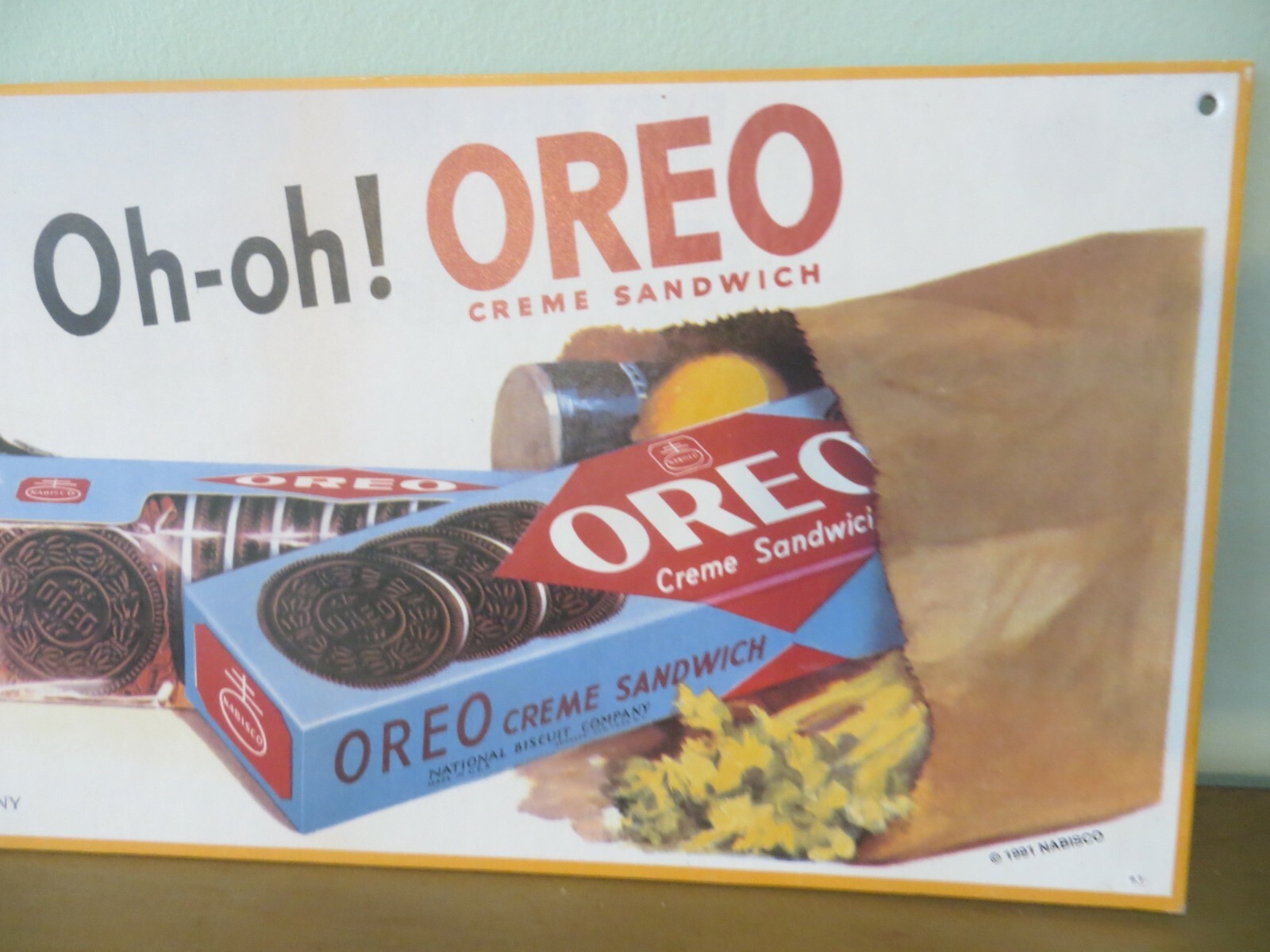 National Nabisco Co. Oh-oh OREO CREME SANDWICH COOKIE CARDBOARD SIGN 1991