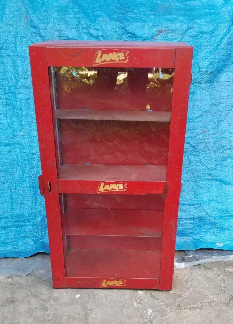 Vintage Red Lance Metal Display Case w 3 Shelves
