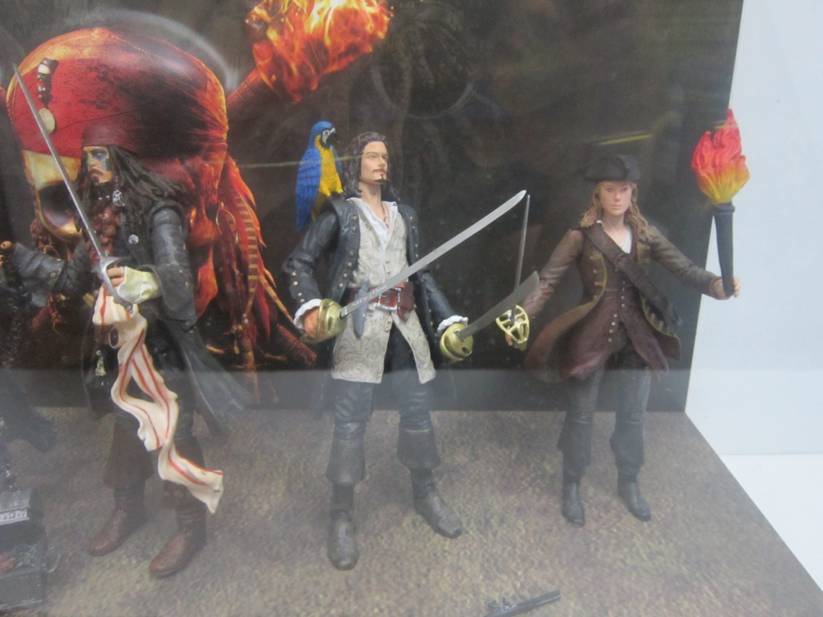 RARE Disney Pirates of the Caribbean Dead Man’s Chest Figure Promo Store Display