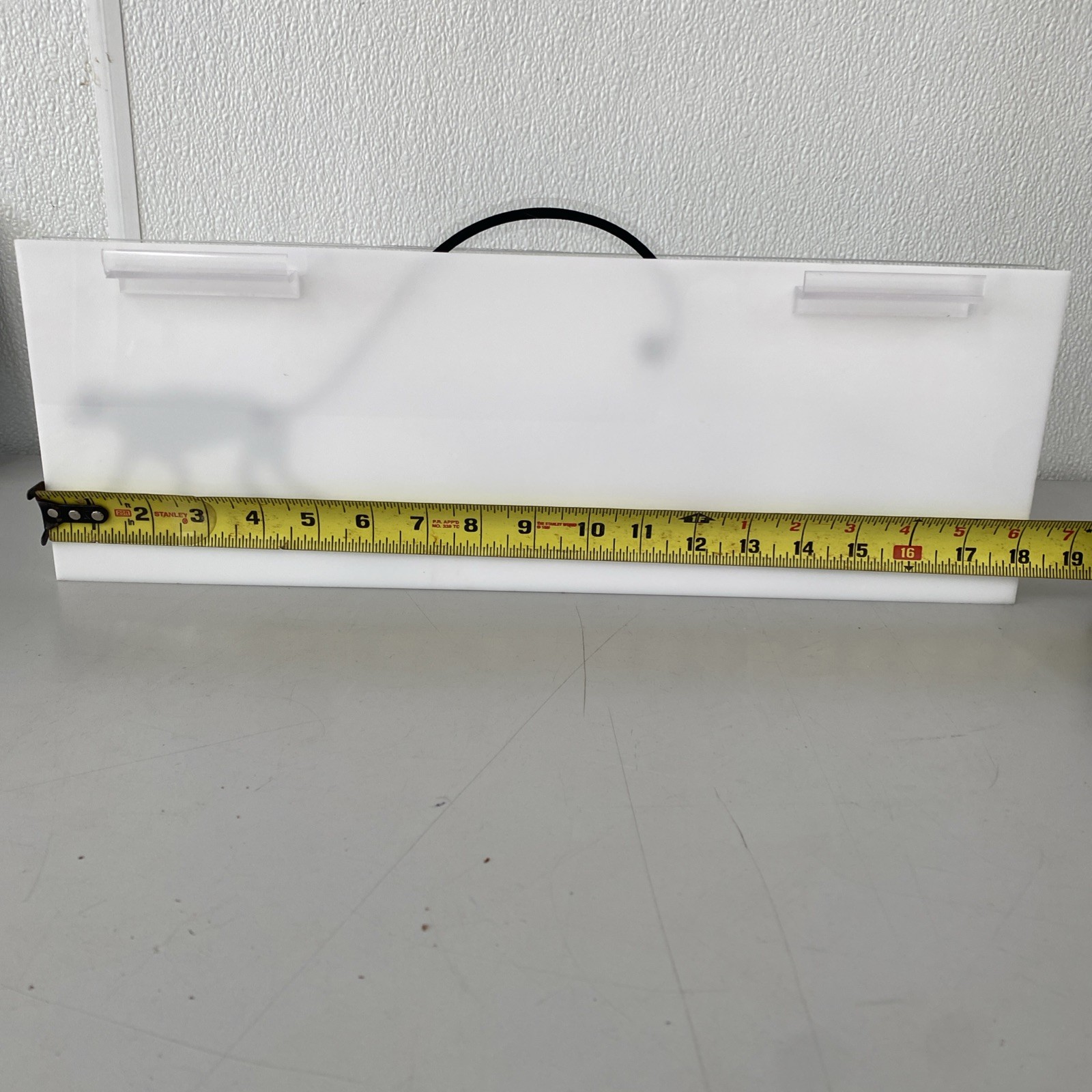 KIPLING LOGO DISPLAY STAND POINT OF SALE – Used