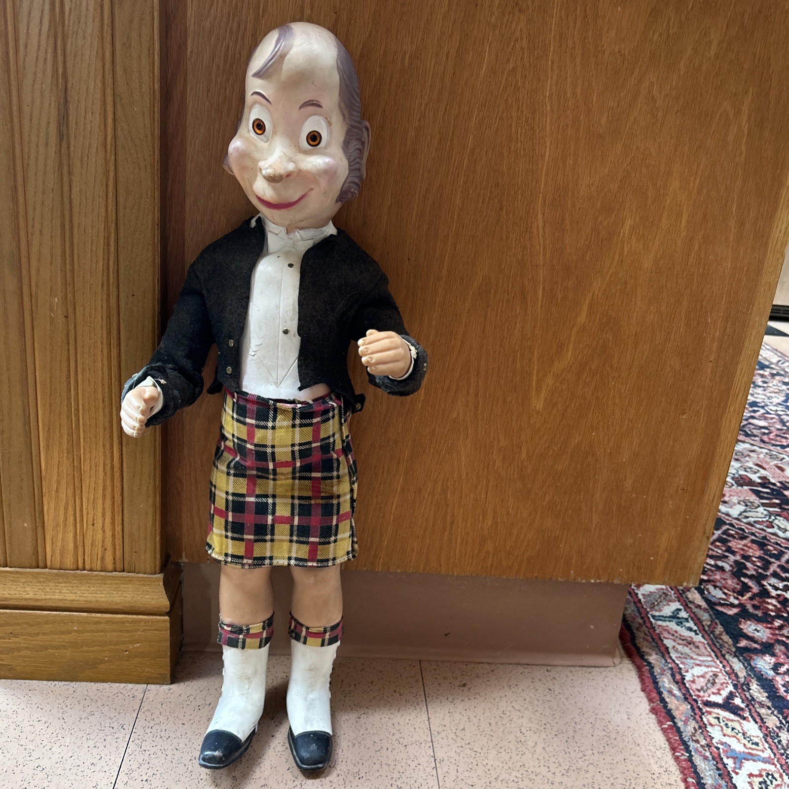 Vintage 1950s Old Smuggler Scotch Whisky Mr. Ferguson 27”
