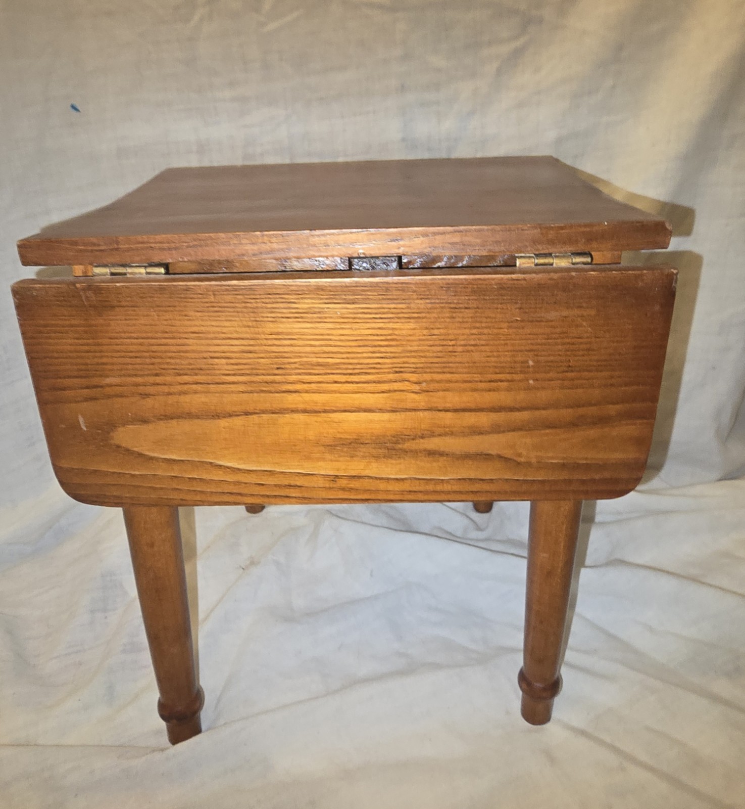 Antique Salesman Sample Drop Leaf Table And 2 Chair