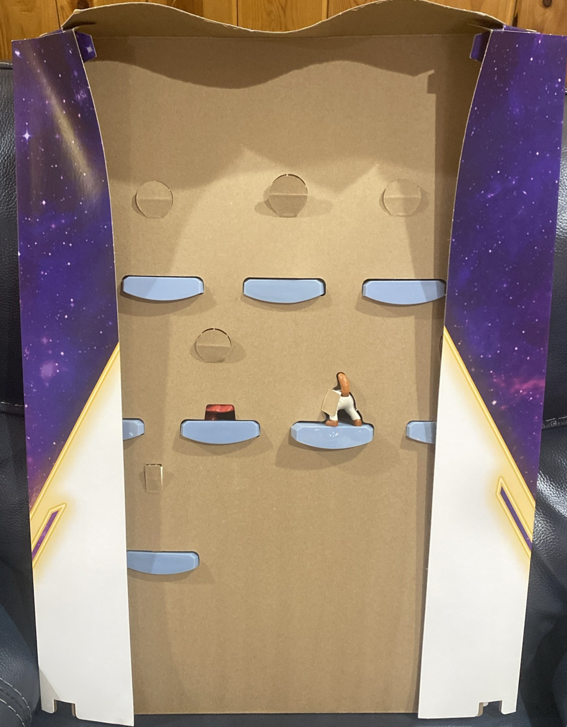 2023 GUARDIANS OF THE GALAXY (Movie) McDonald’s Store Display With 8 Toys ~RARE~