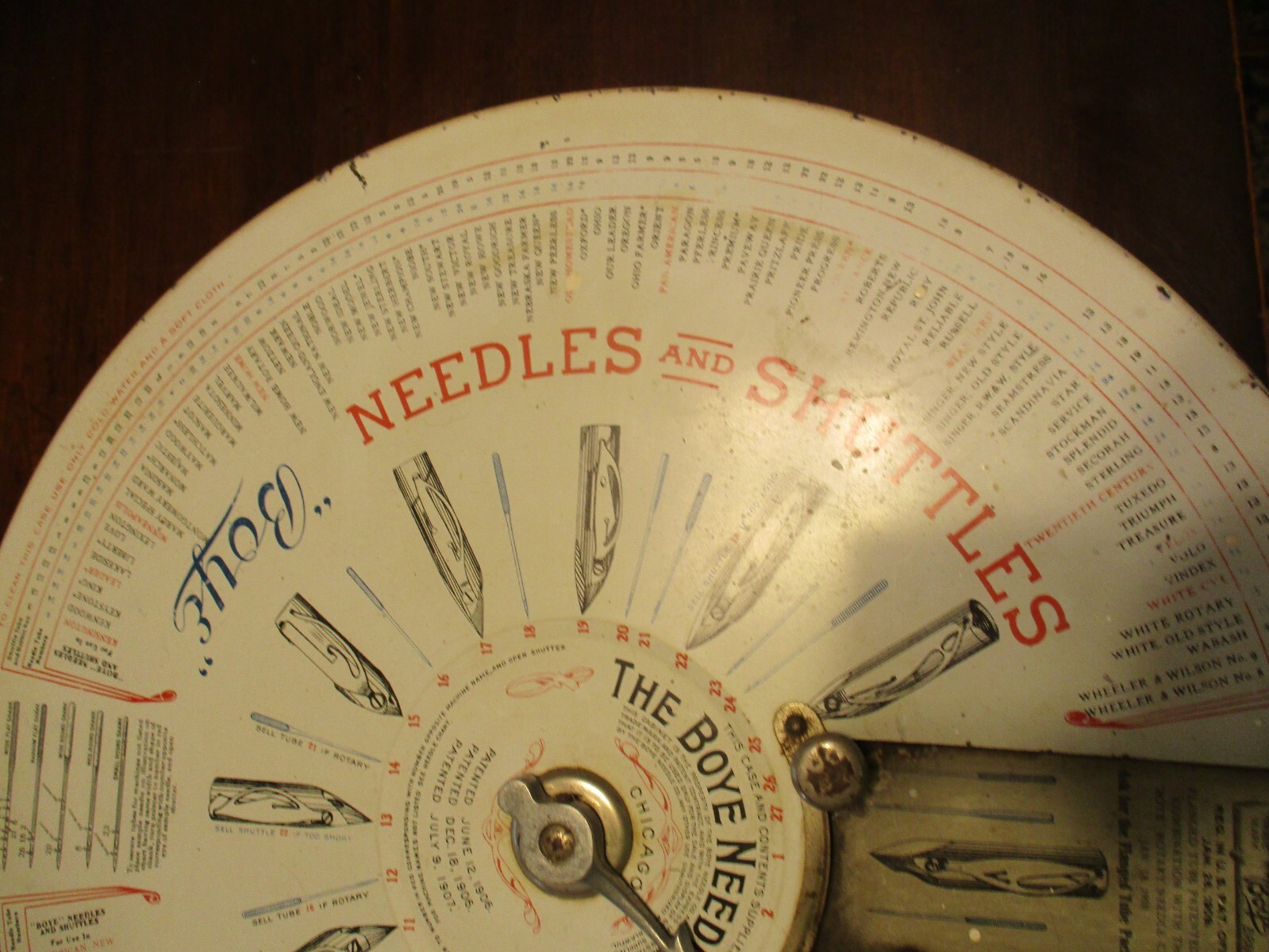 THE BOYE NEEDLE CO. NEEDLES AND SHUTTLES FOR YOUR MACHINE STORE DISPLAY ANTIQUE