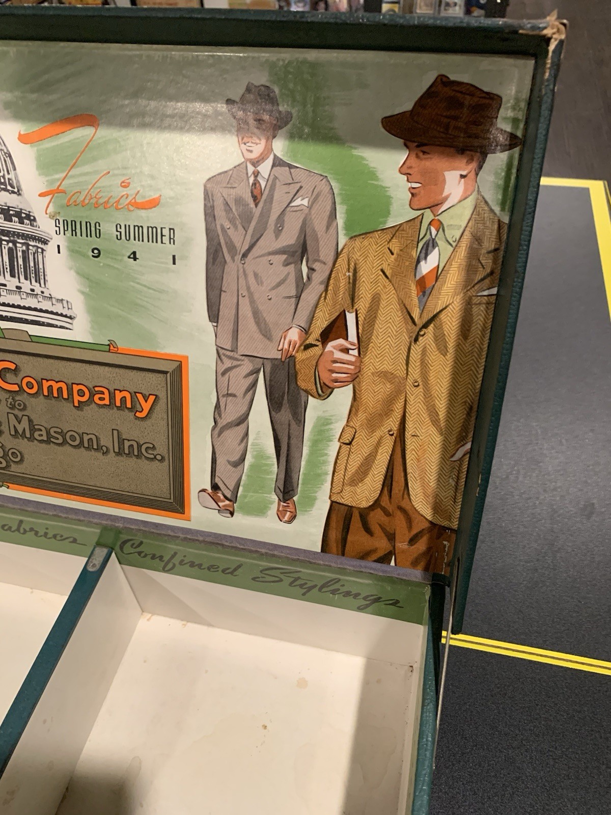 Vintage 1940’s Store Salesman Sample Box Ferris Woolen Company Chicago Illinois