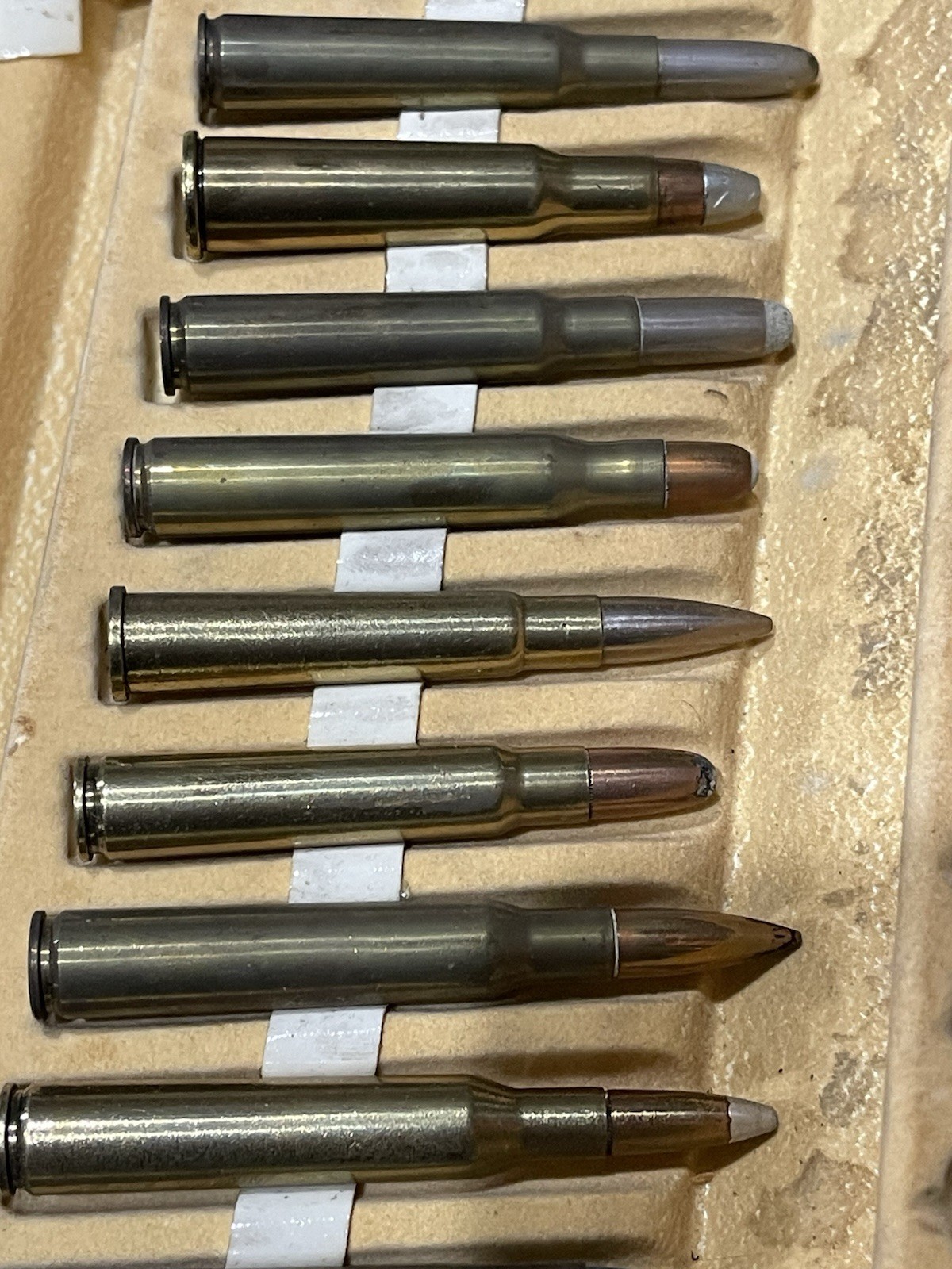 VINTAGE CARTRIDGE BULLET BOARD GUN DISPLAY ADVERTISING.