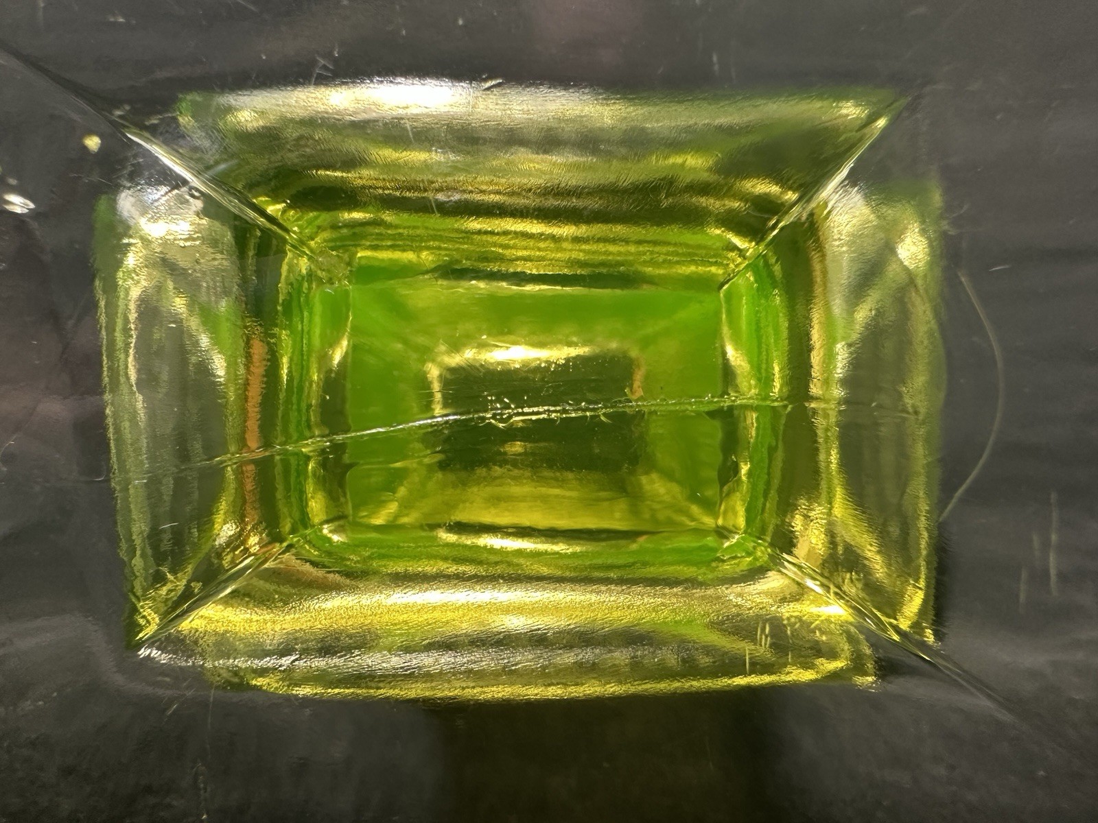 Vintage Vaseline/Uranium Clark’s Teaberry Gum Glass Display Tray w/ Original Gum