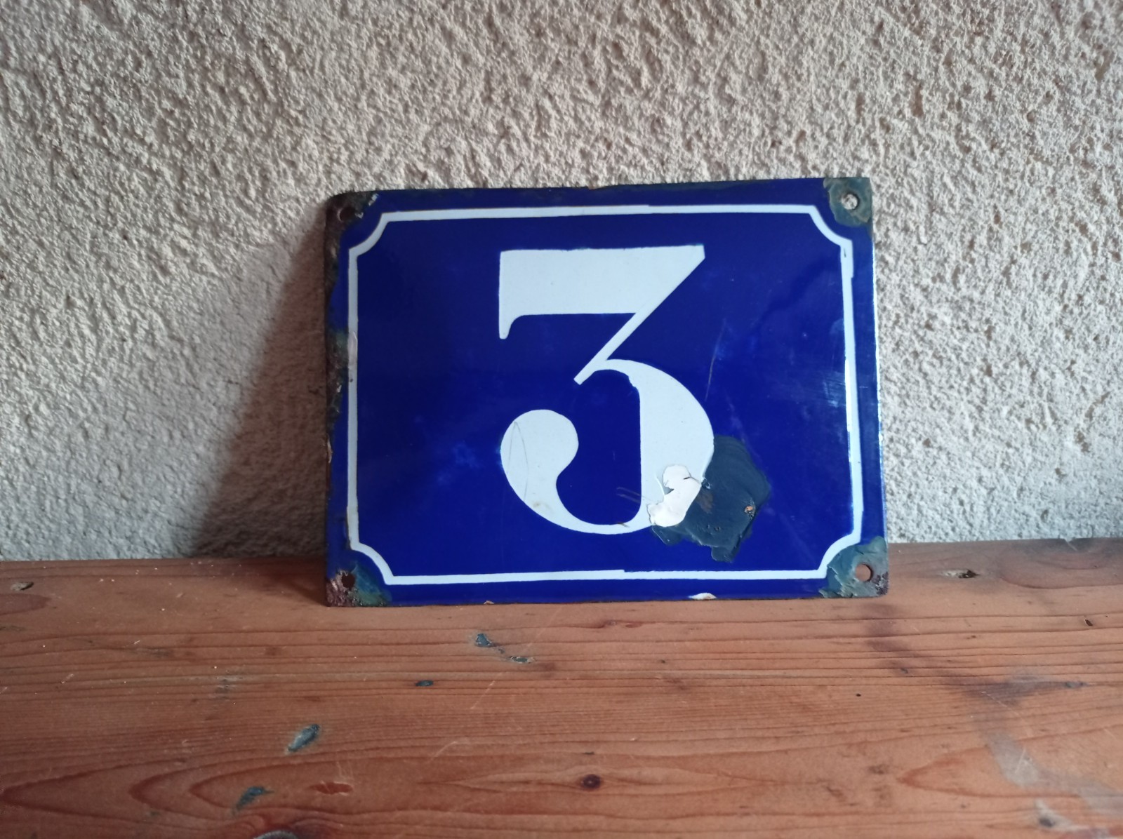 OLD ENAMELLED STREET, HOUSE PLAQUE – NUMBER 3 – 15 x 20 cm – BOMBED