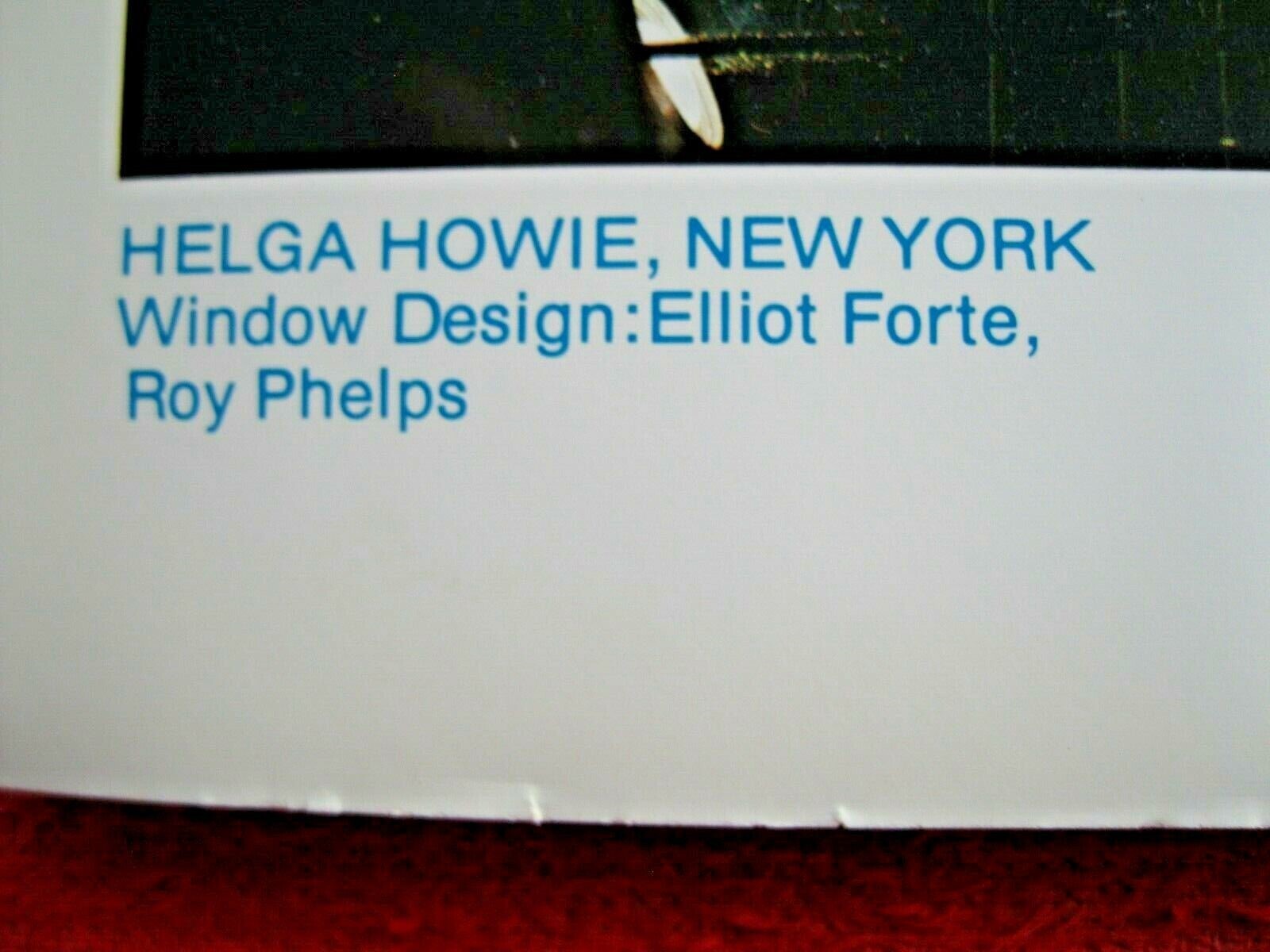 1981 HELGA HOWIE, NY STORE WINDOW DISPLAY SUMMER 81 PHOTOGRAPH PRINT #95