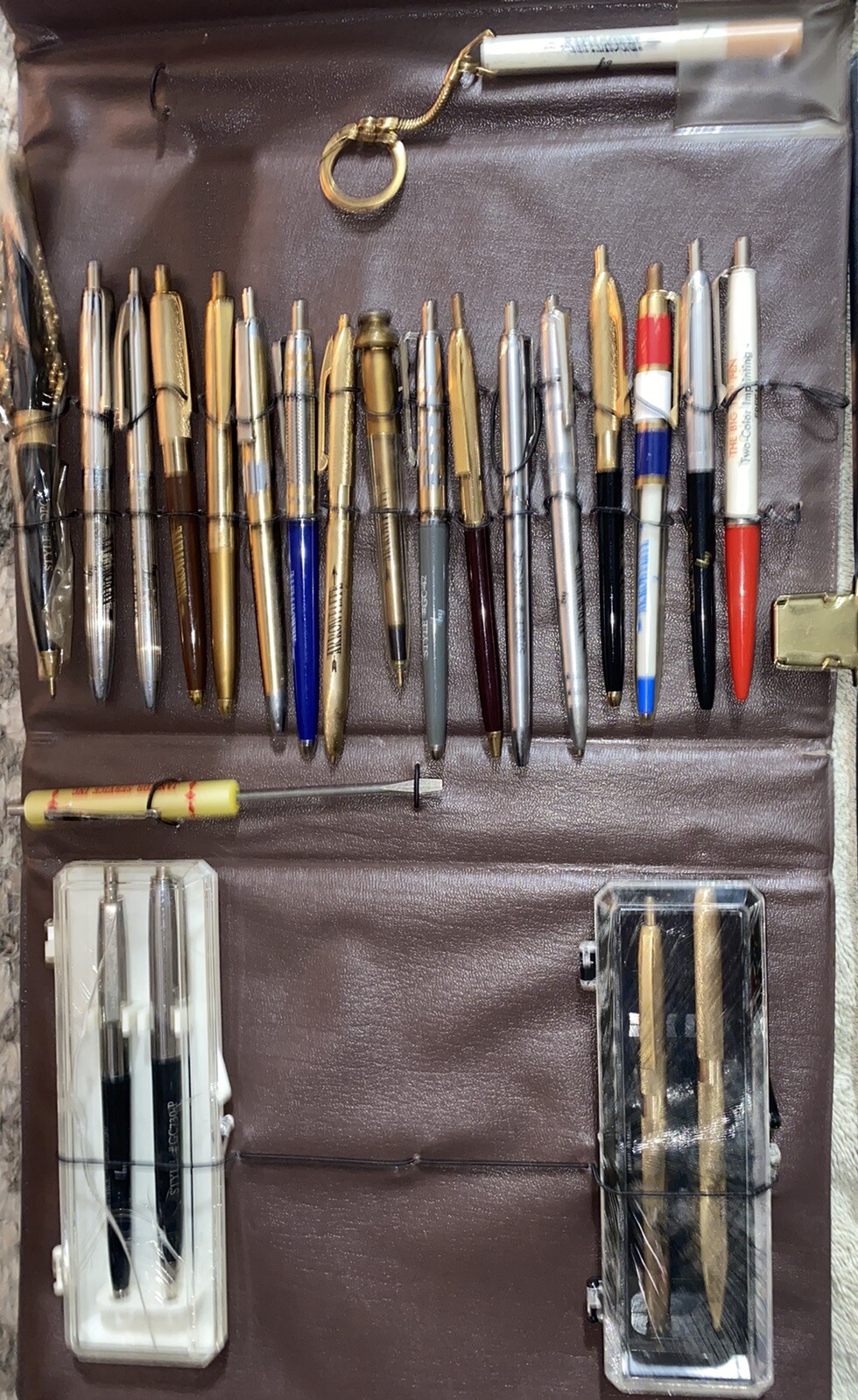 Vintage Advertising Pens Salesman Sample Case Ritepoint BIC Arrowflite Huge Lot