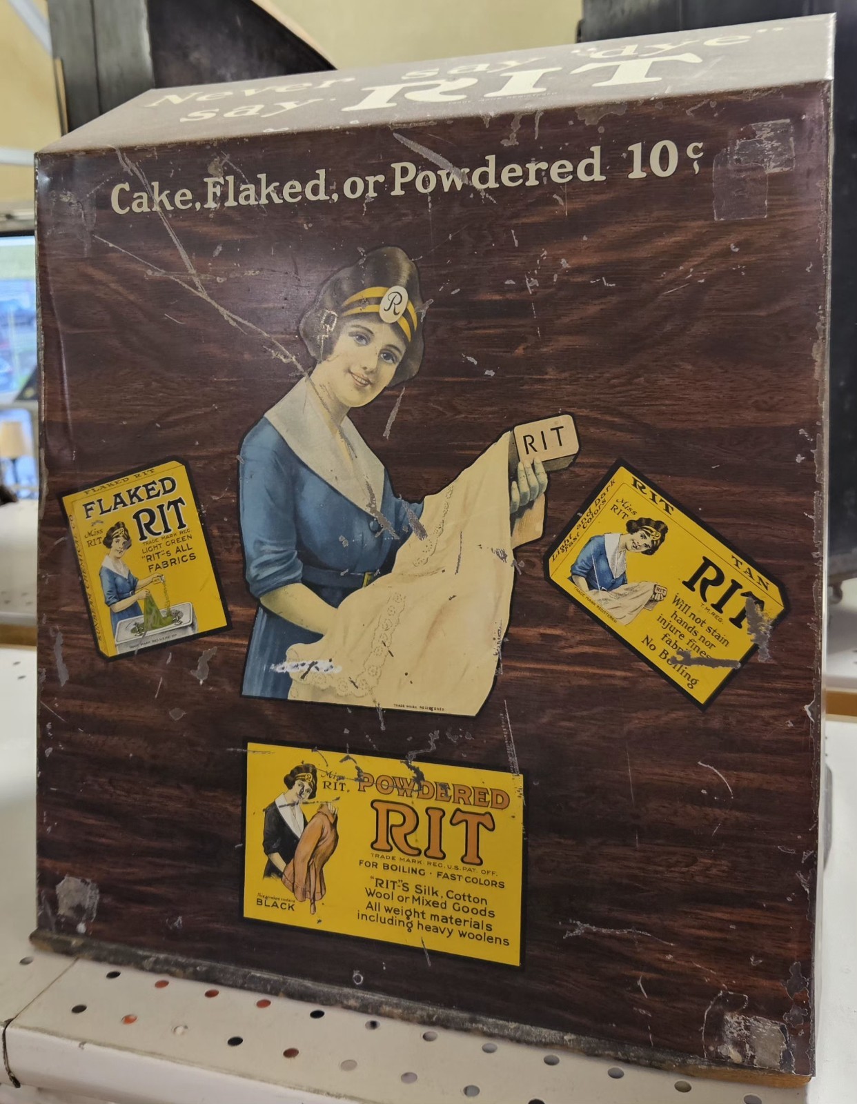 VINTAGE 1930’S-1940’S RIT DYE METAL DISPLAY CABINET WITH 39 BOXES OF RIT DYE