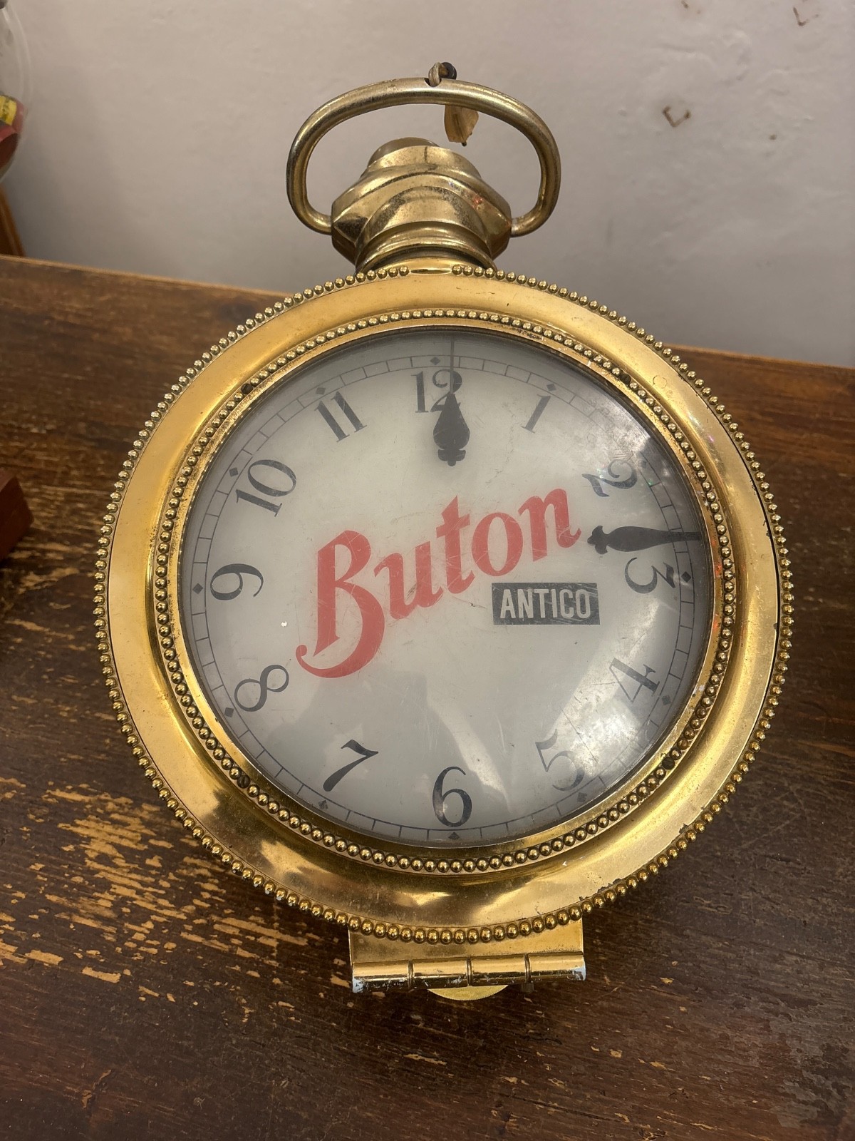 ANTIQUE BUTTON Electric Advertising Watch – Italian Vermouth 1960s