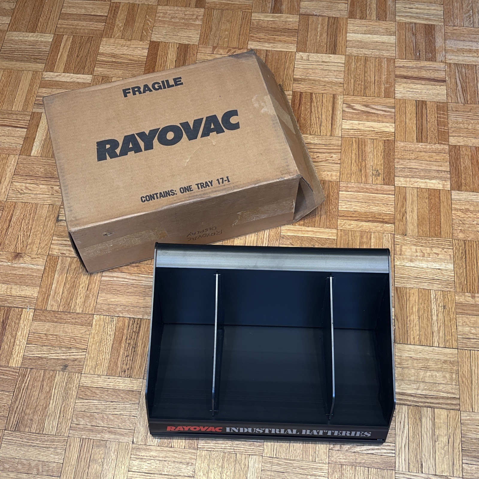 Vintage Ray-O-Vac Industrial Flashlight Batteries Counter Display w/ Box – NOS