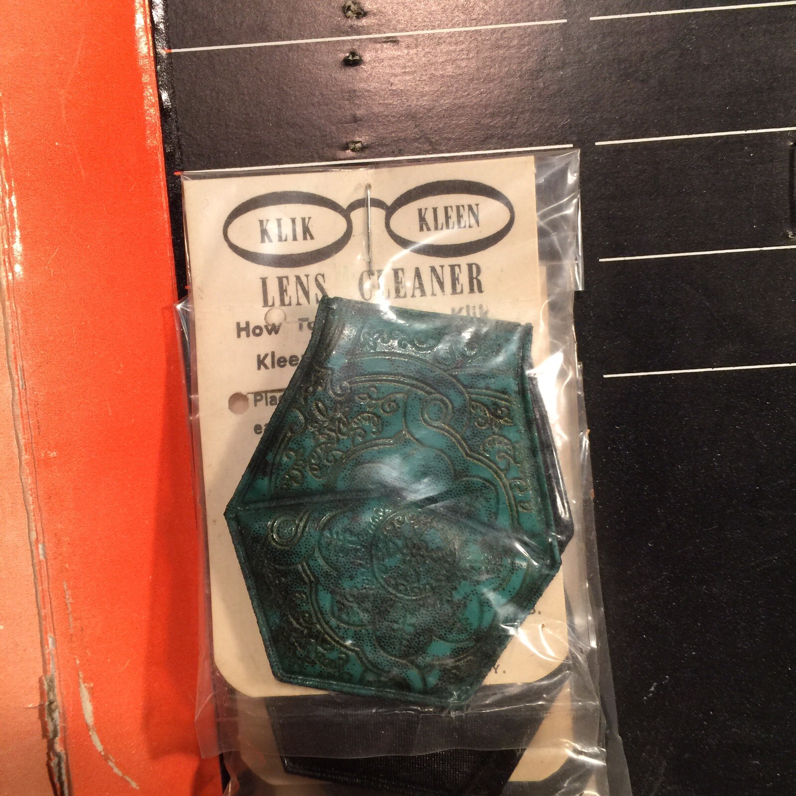 Vintage Store Display NOS POP Glasses lens Cleaner USA Klick Kleen PRIORITY MAIL