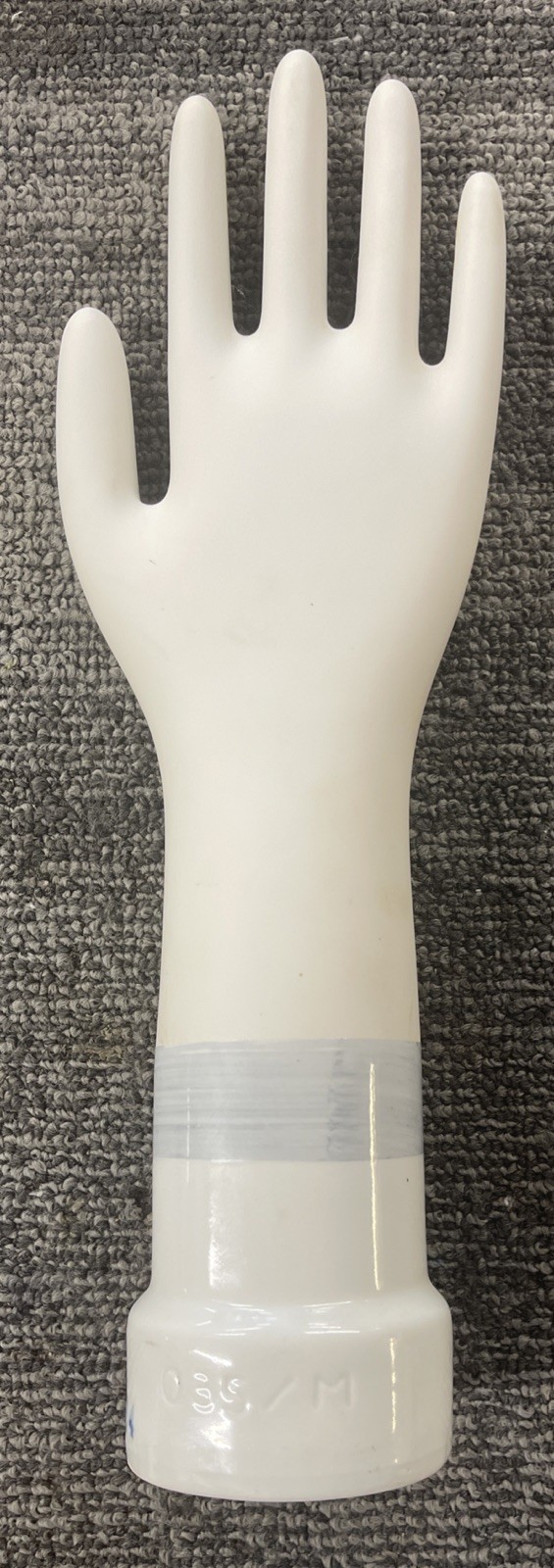Vintage Shinko Porcelain Hand Glove Jewelry Display 035/M 14” Tall
