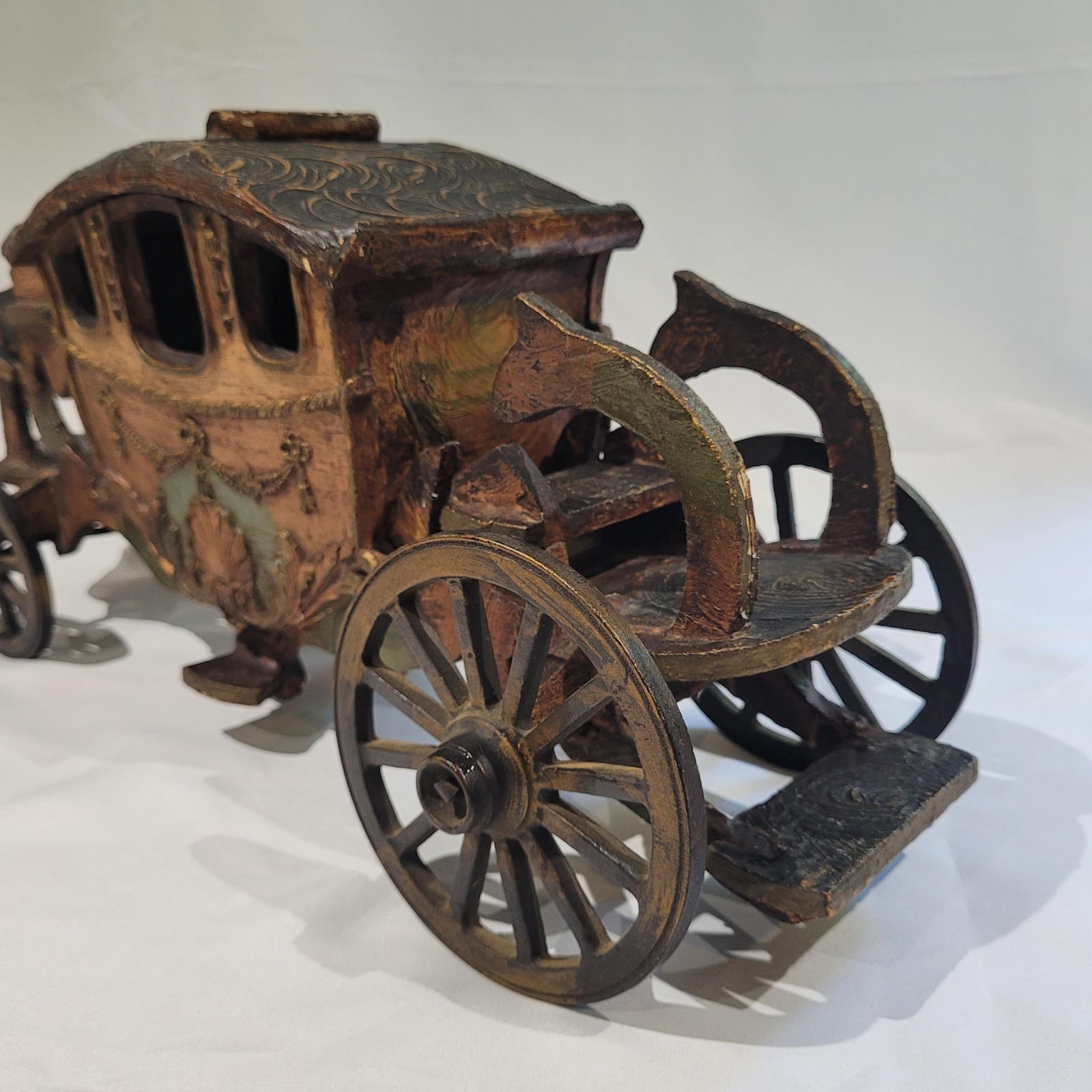RARE ANTIQUE 1800’S WOOD TOY-ROYAL VICTORIAN CARRIAGE-METAL WHEELS – BEAUTIFUL!!