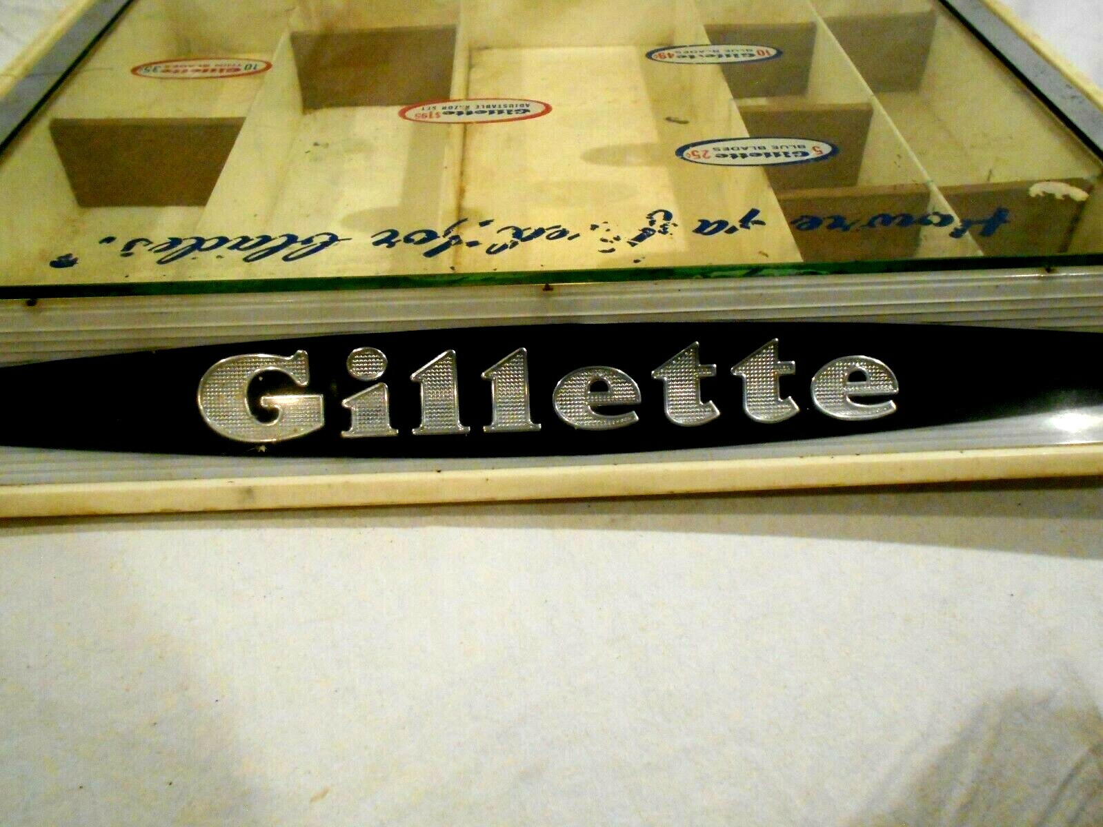 Vintage Gillette Razor Blades Counter Top Display Case