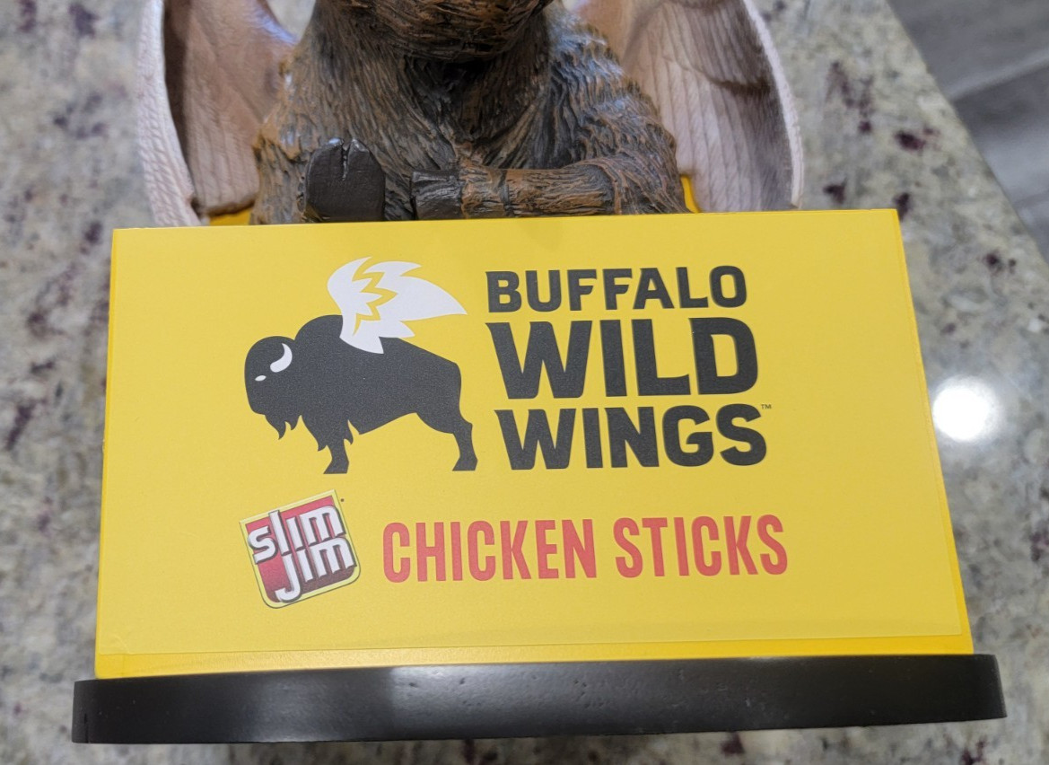 Slim Jim Buffalo Wild Wings Counter Display Chicken Sticks Promo Statue (Rare)