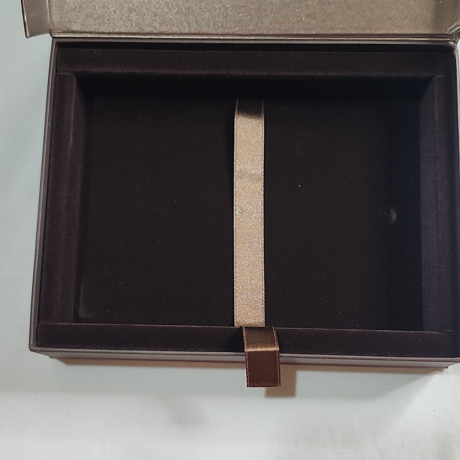 Resin Display Case Quarter Is Stuck Other Coins Are Loose Coins And Card Not Inc