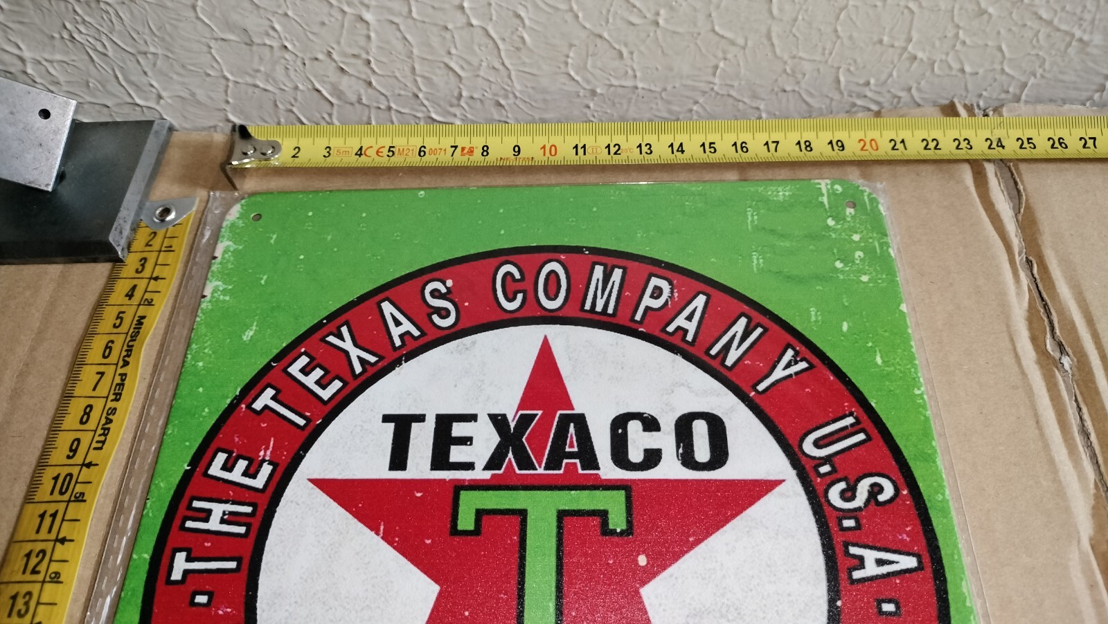 Texaco Motor Oil Brand Collectible Metal Advertising Sign Table