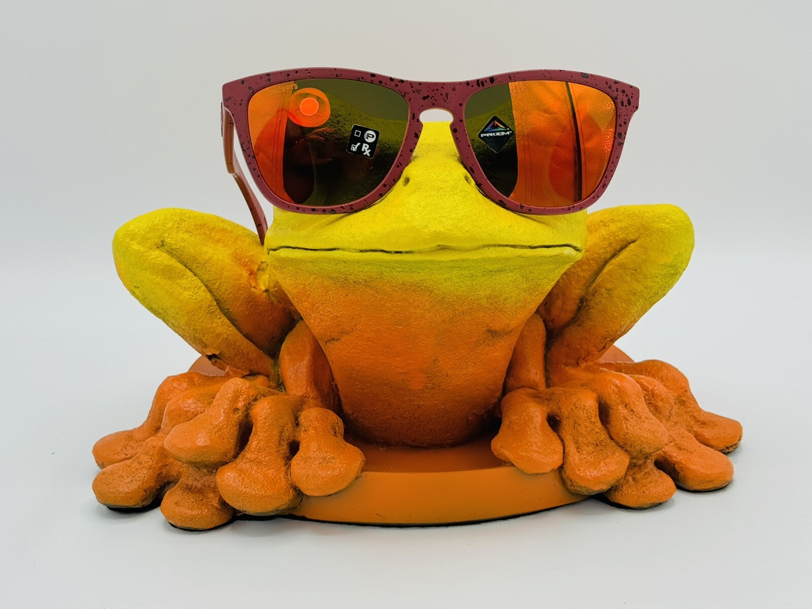 OAKLEY FROG HEAD DISPLAY FOR OAKLEY FROGSKINS SUNGLASSES YELLOW X-LARGE STATUE