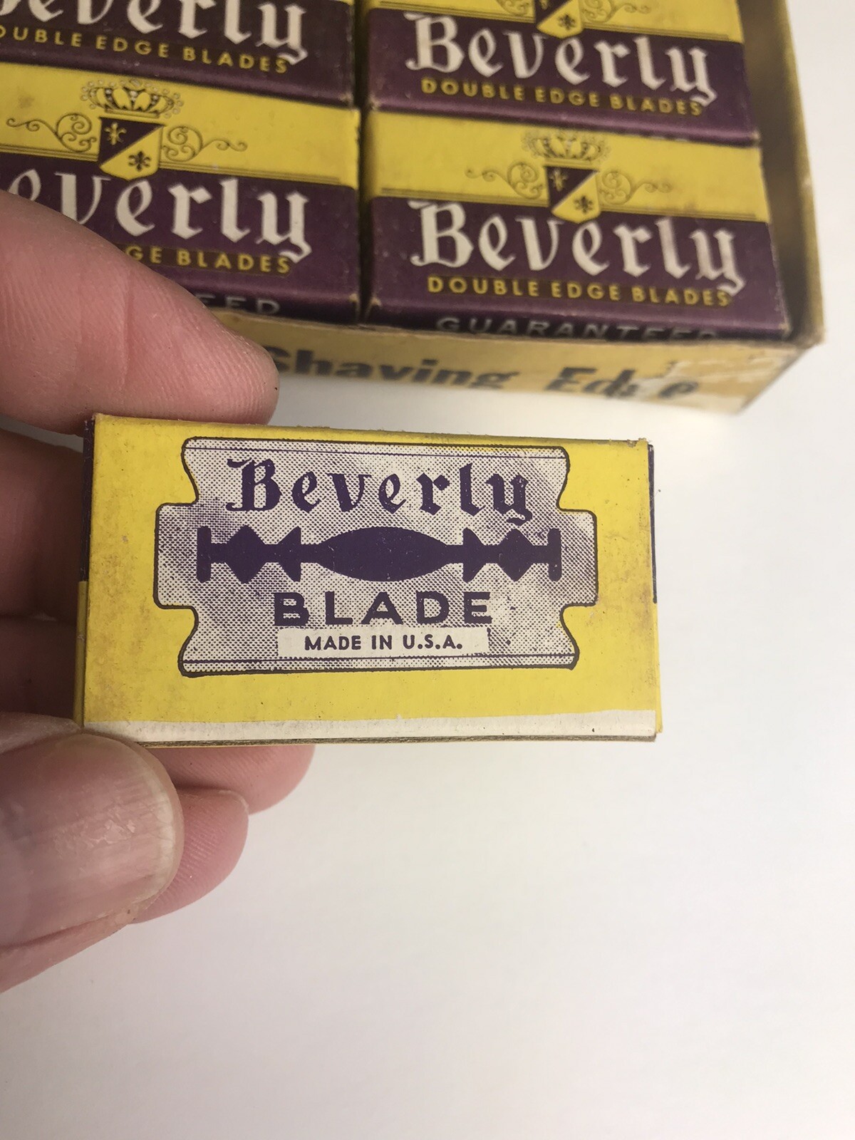 RARE VINTAGE BEVERLY ELIZABETH N.J. RAZOR BLADE COUNTER DISPLAY 20 PACKS IN BOX