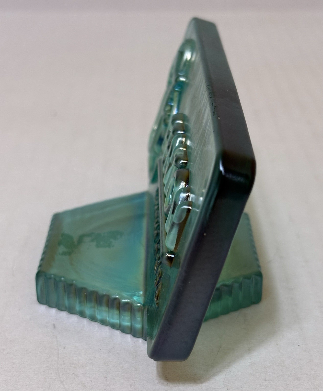 Vintage FENTON Dealer Store Display Sign Logo 5″ Green Iridescent Art Glass