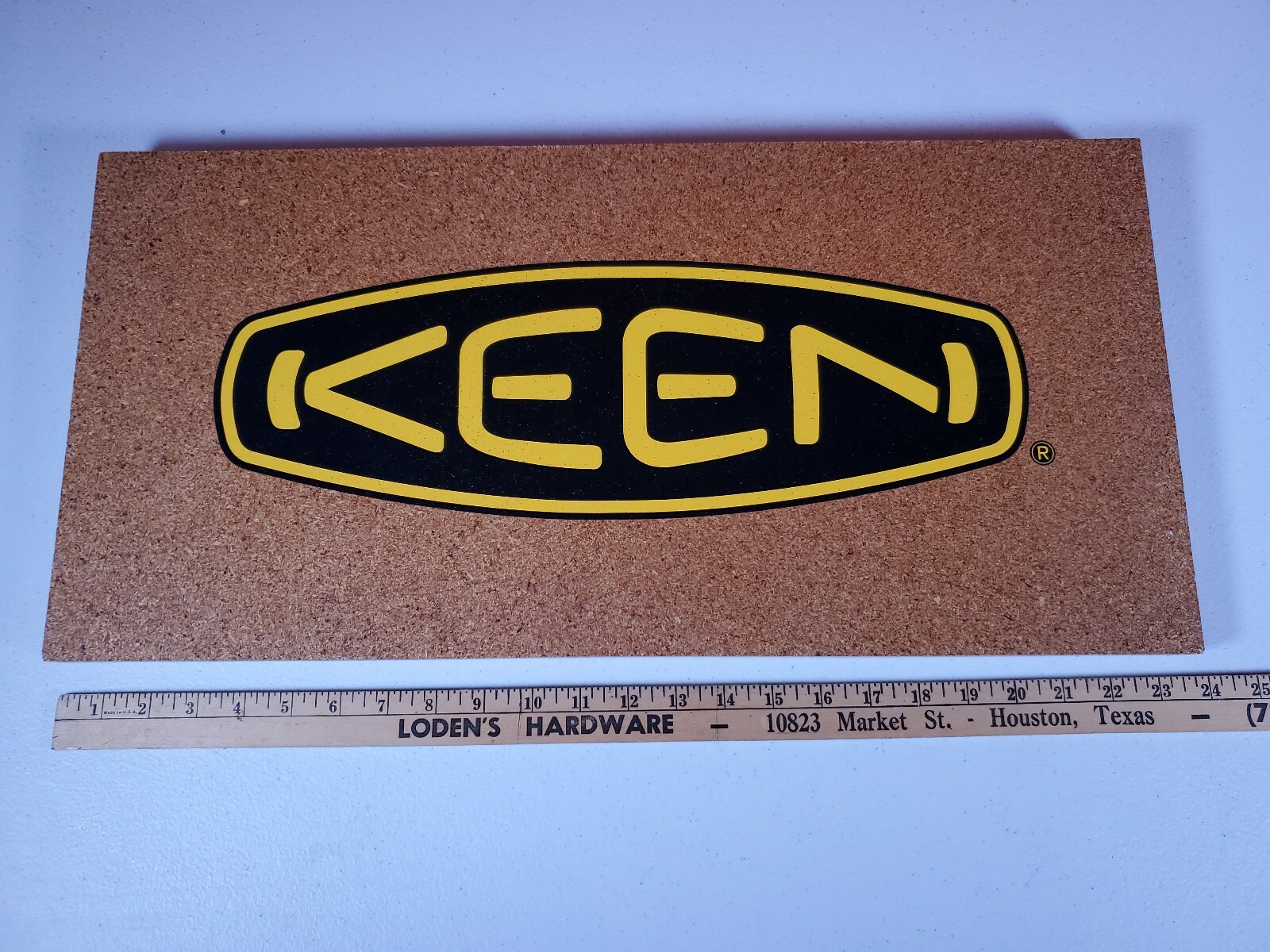Large Keen Outdoor Shoes Store Slatwall Sign Advertisement Display 24″ [BE04]