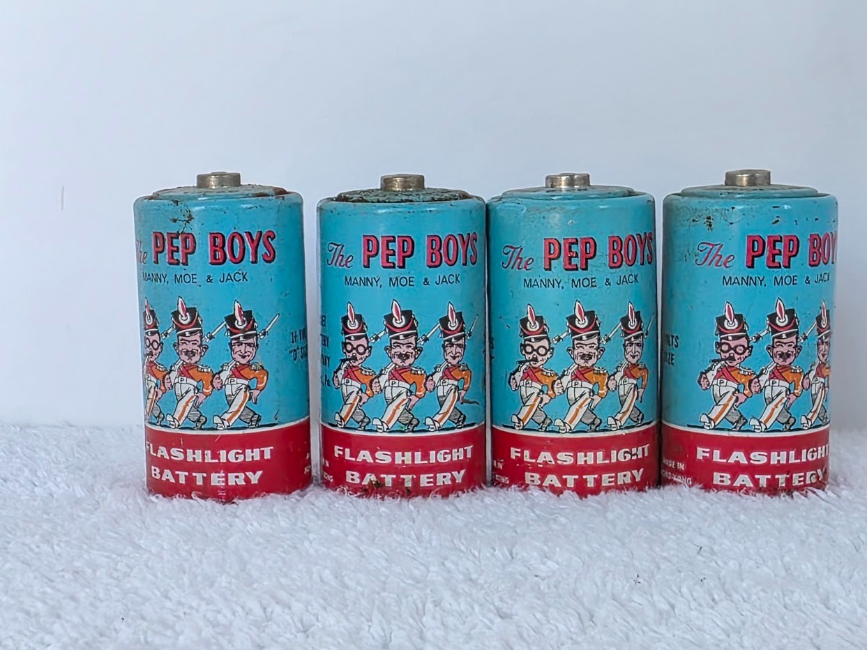 VINTAGE 1930’S BURGESS BATTERY DISPLAY /TESTER STORE DISPLAY-HARD TO FIND