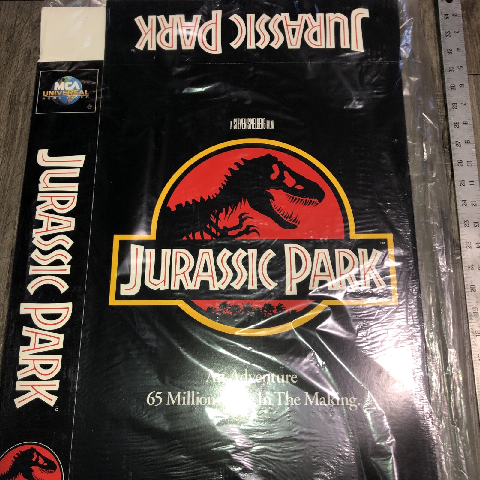 Jurassic Park Hanging Display GIANT VHS Cover Box 1994 Blockbuster NOS Standee