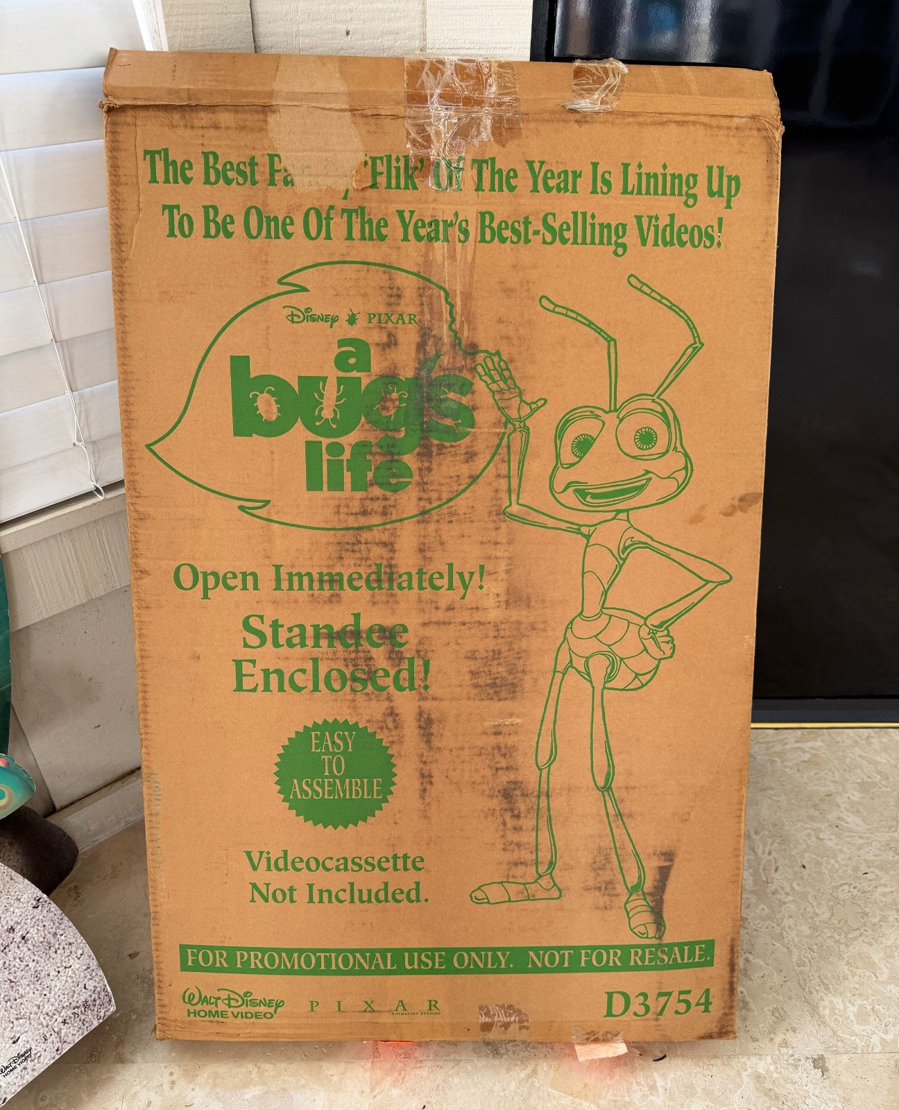 1999 A Bug’s Life 5ft Disney Pixar Store Display Standee w BOX + BONUS HEIMLICH