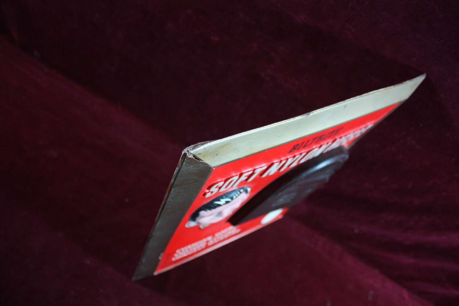 ** VINTAGE BILTRITE SHOE HEELS SIGN 3D DEALER ADVERTISING EASEL BACK 1950’s **
