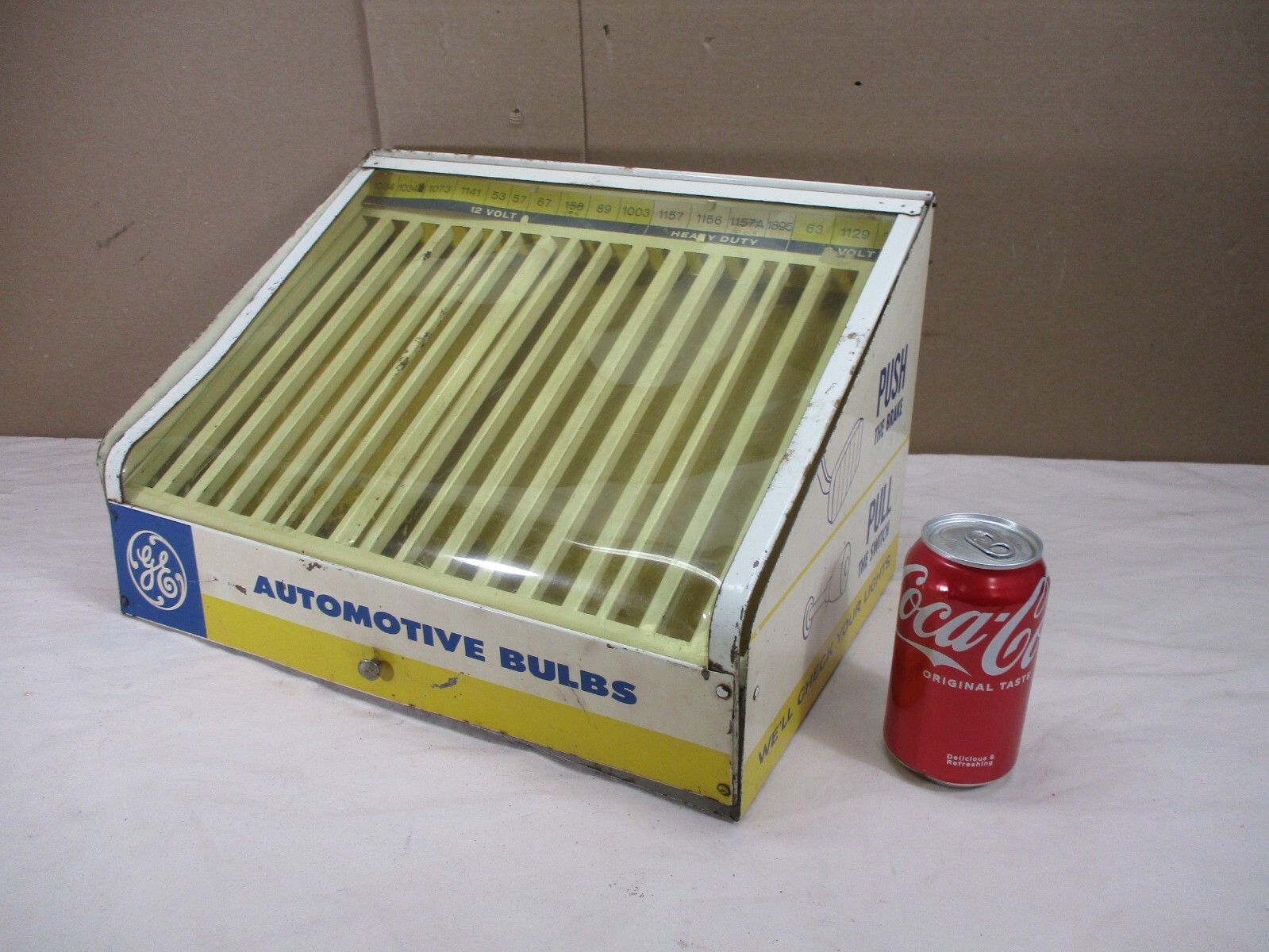 Vtg GE Automotive Dealer Service Station Auto Bulb Store Display Case Clear Lid