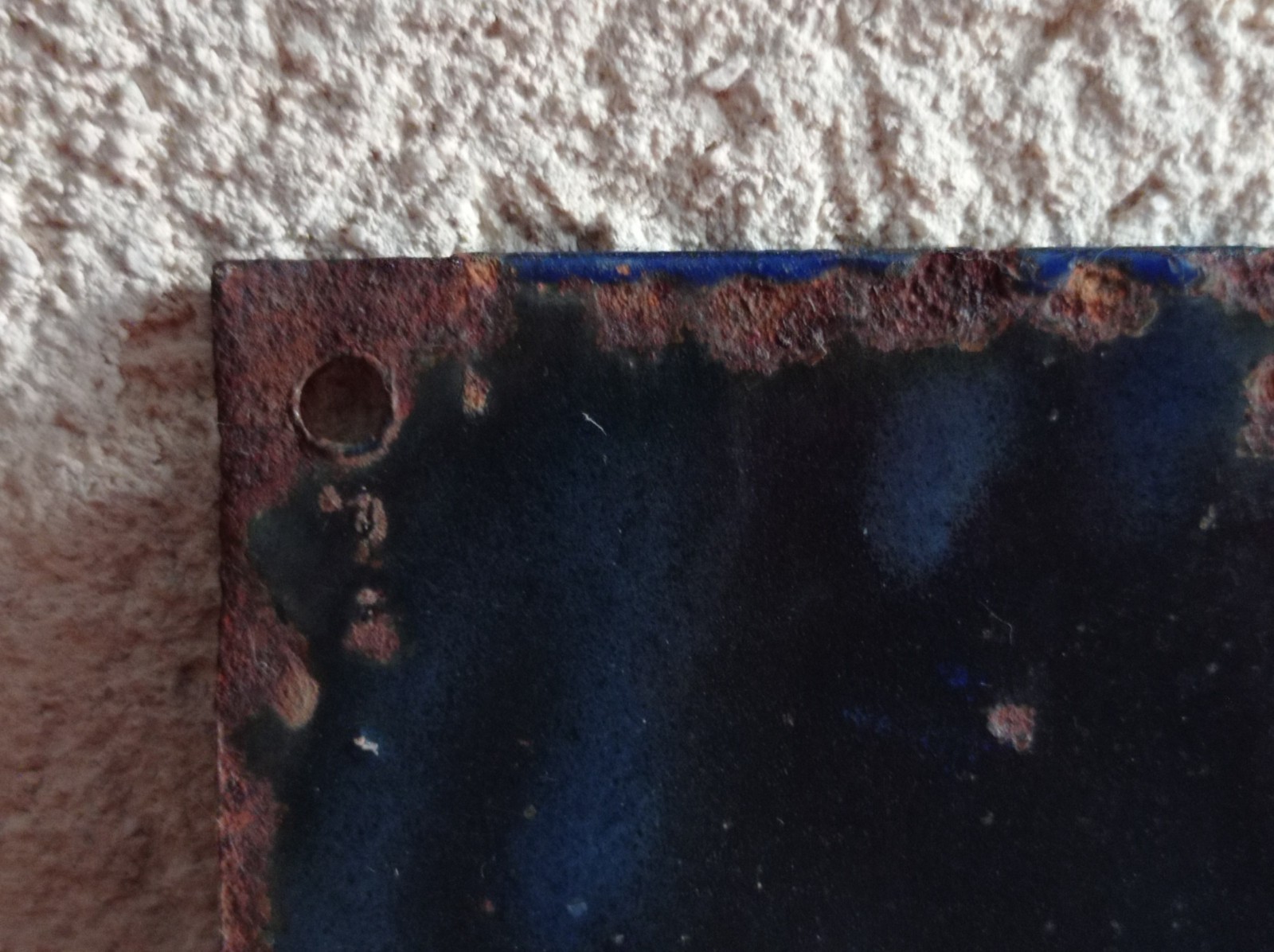 OLD ENAMELLED STREET, HOUSE PLAQUE – NUMBER 3 – 15 x 20 cm – BOMBED