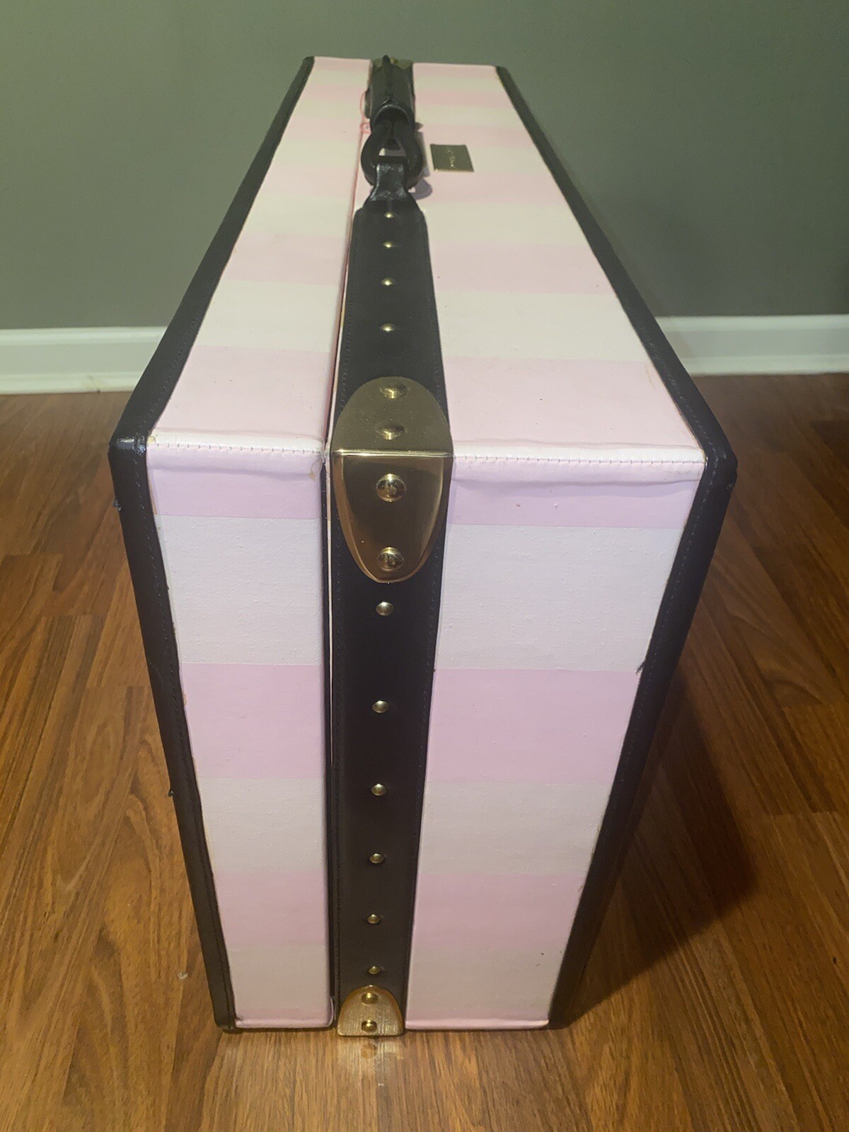 Vintage Victoria’s Secret Store Display Luggage Prop Pink RARE VS
