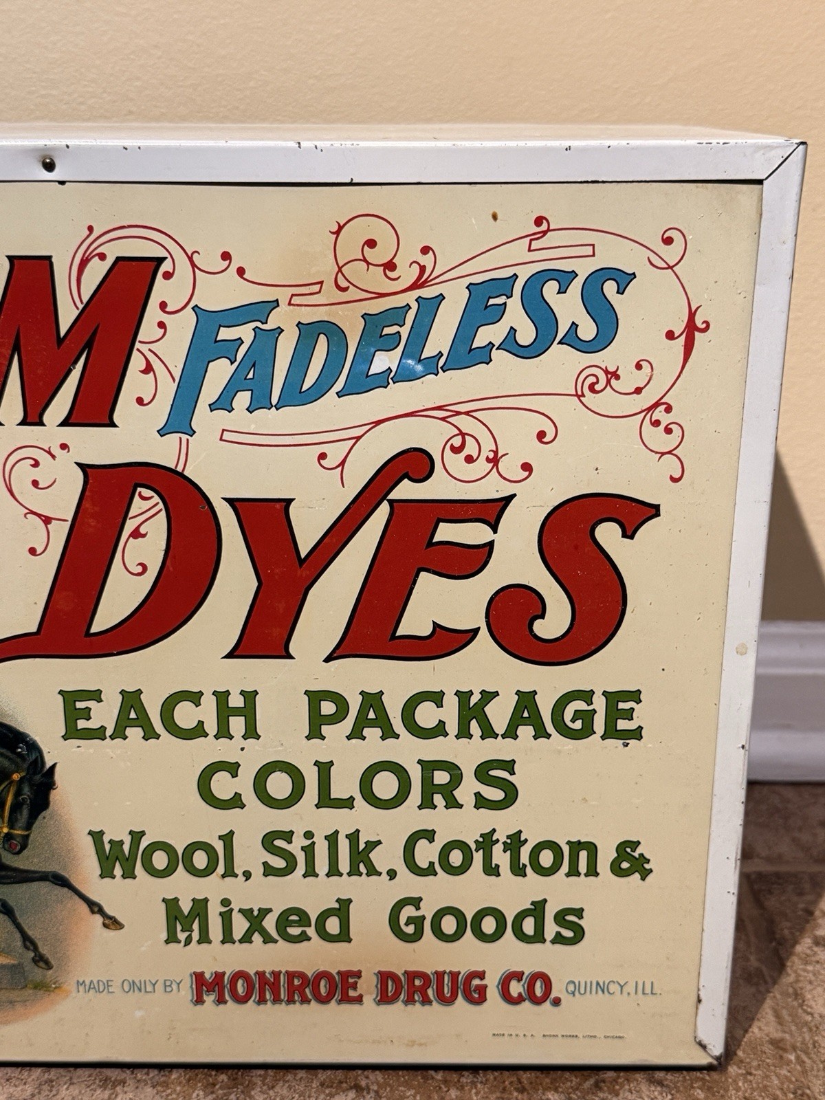 PUTNAM DYES Original Advertising Display ANTIQUE Store Metal Box Wood Dividers