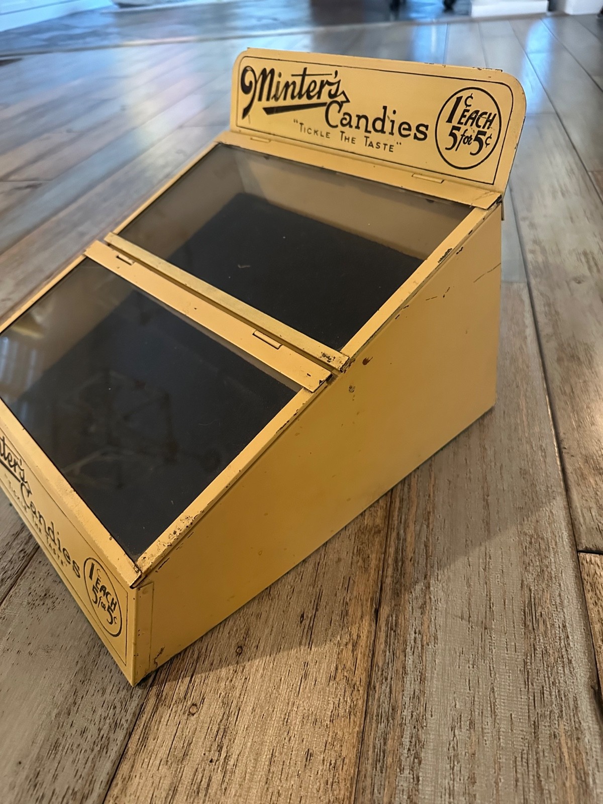 1920’s Minter’s Candies General Store Display ALL Original GREAT PIECE