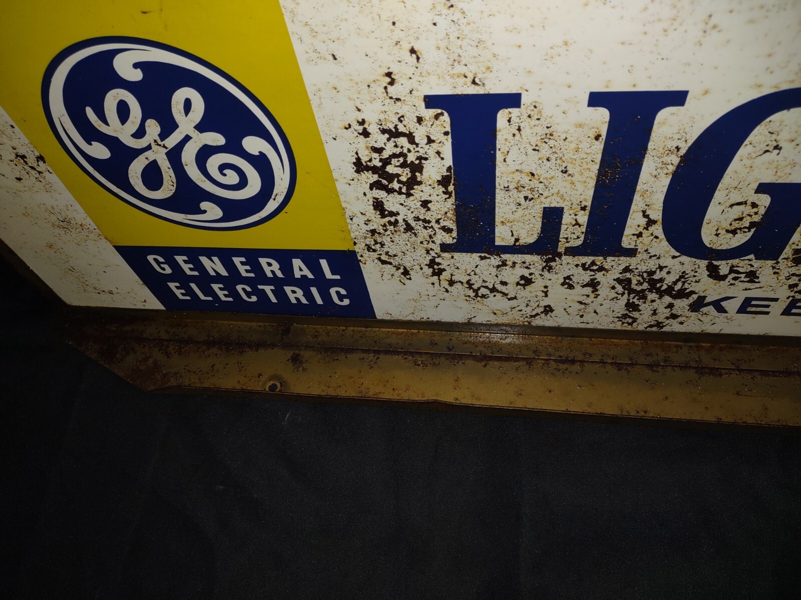 Vintage GE General Electric Light Bulb Double Sided Advertising Display Sign 41″