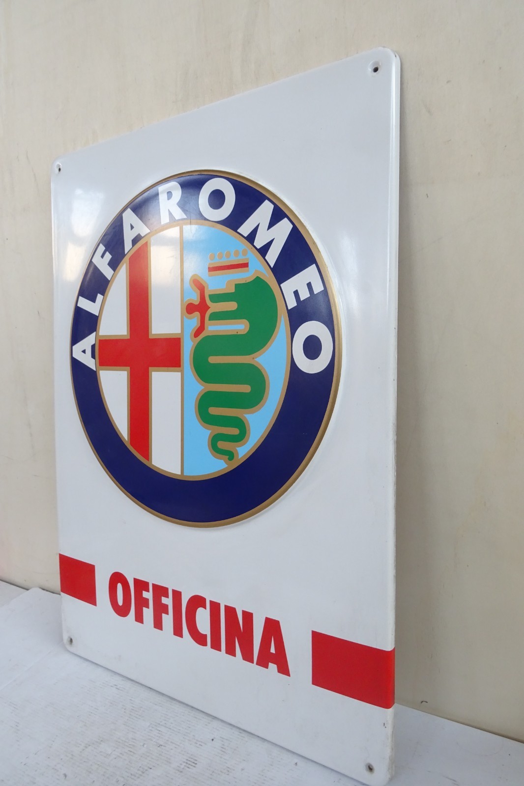 Alfa Romeo original workshop plastic sign Alfa 75 155 Q4