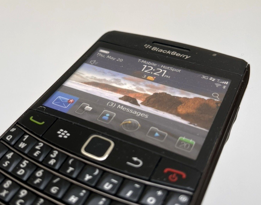 BLACKBERRY BOLD store display model *non working* sample phone T Mobile RARE