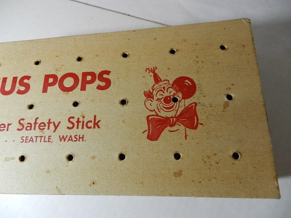 VINTAGE 1950’S CIRCUS POPS SUCKER STORE DISPLAY- VINTAGE CLOWN- VINTAGE CIRCUS