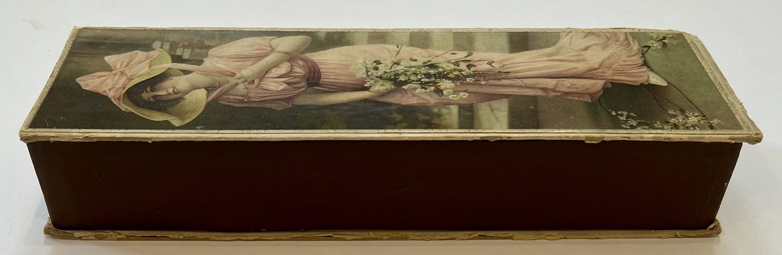 ANTIQUE EMPTY SPOKANE WASHINGTON CRACKER CO BOX W/ EDWARDIAN LADY IN PINK DRESS
