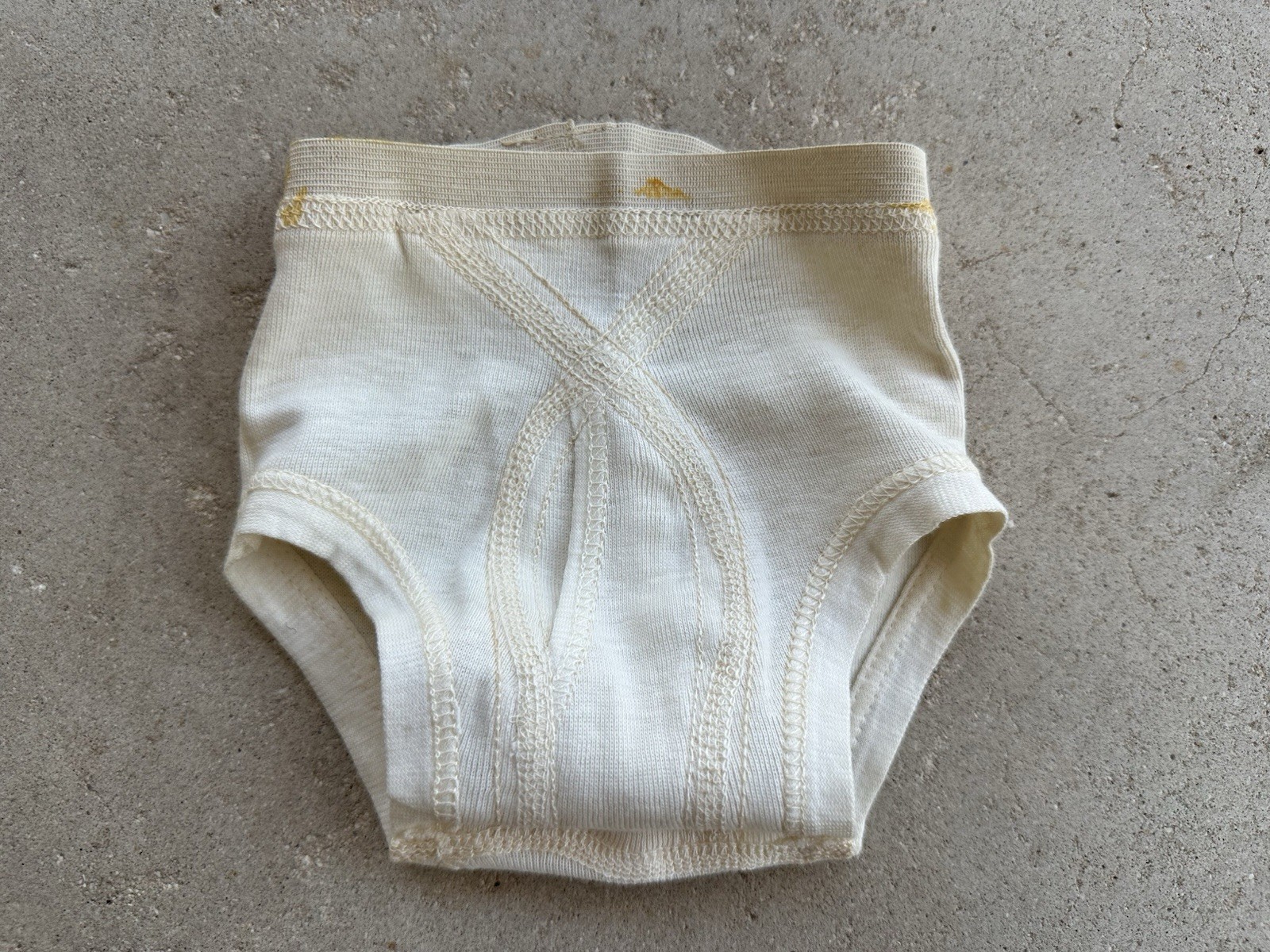 WWII Era 1940s Healthknit Mac Dee Boys Cotton Briefs Crossed Gusset Size 24 VTG